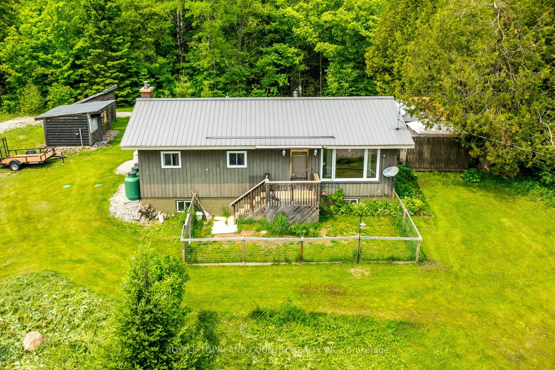 1042 Tweed Drive