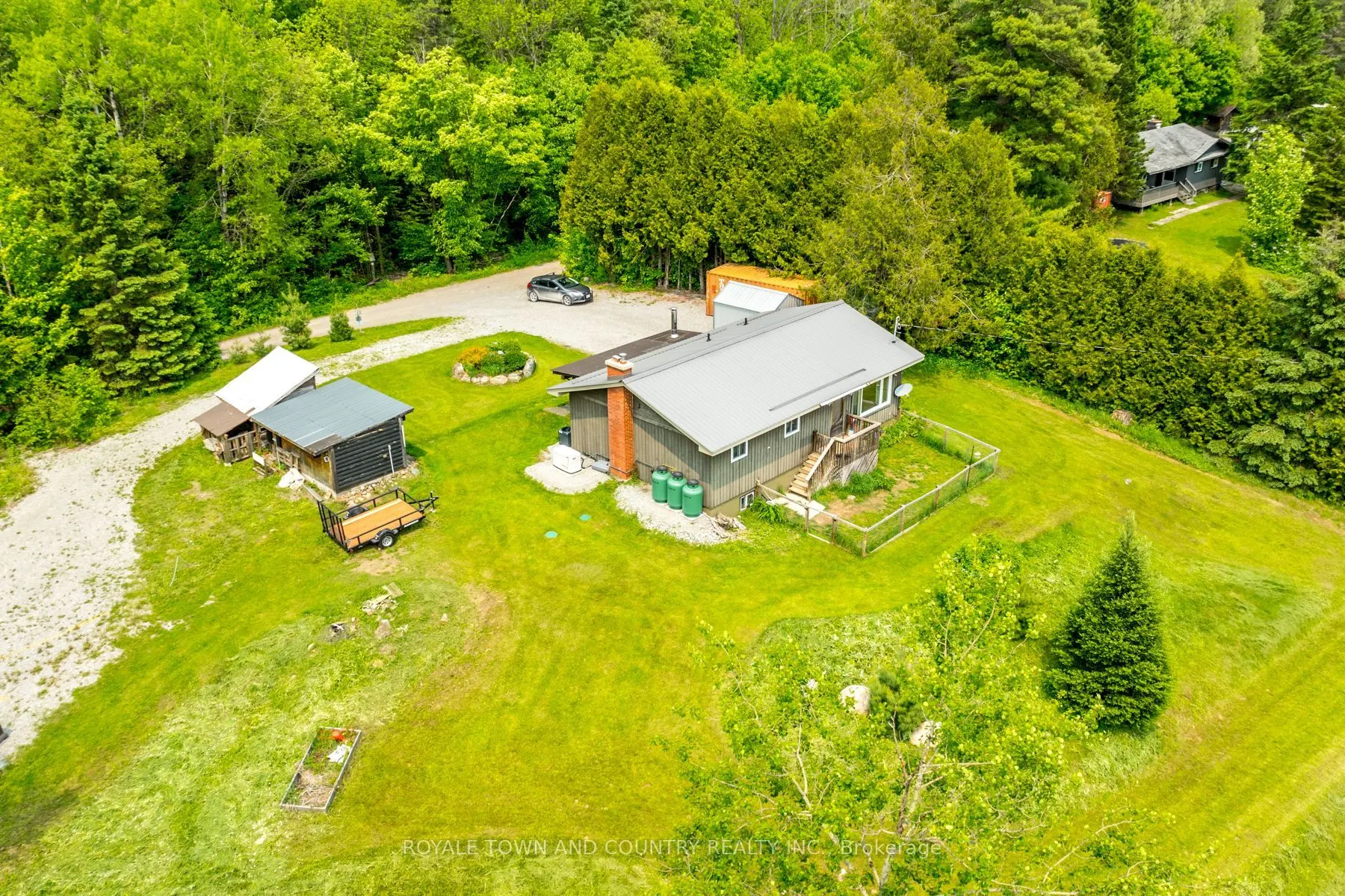 1042 Tweed Drive