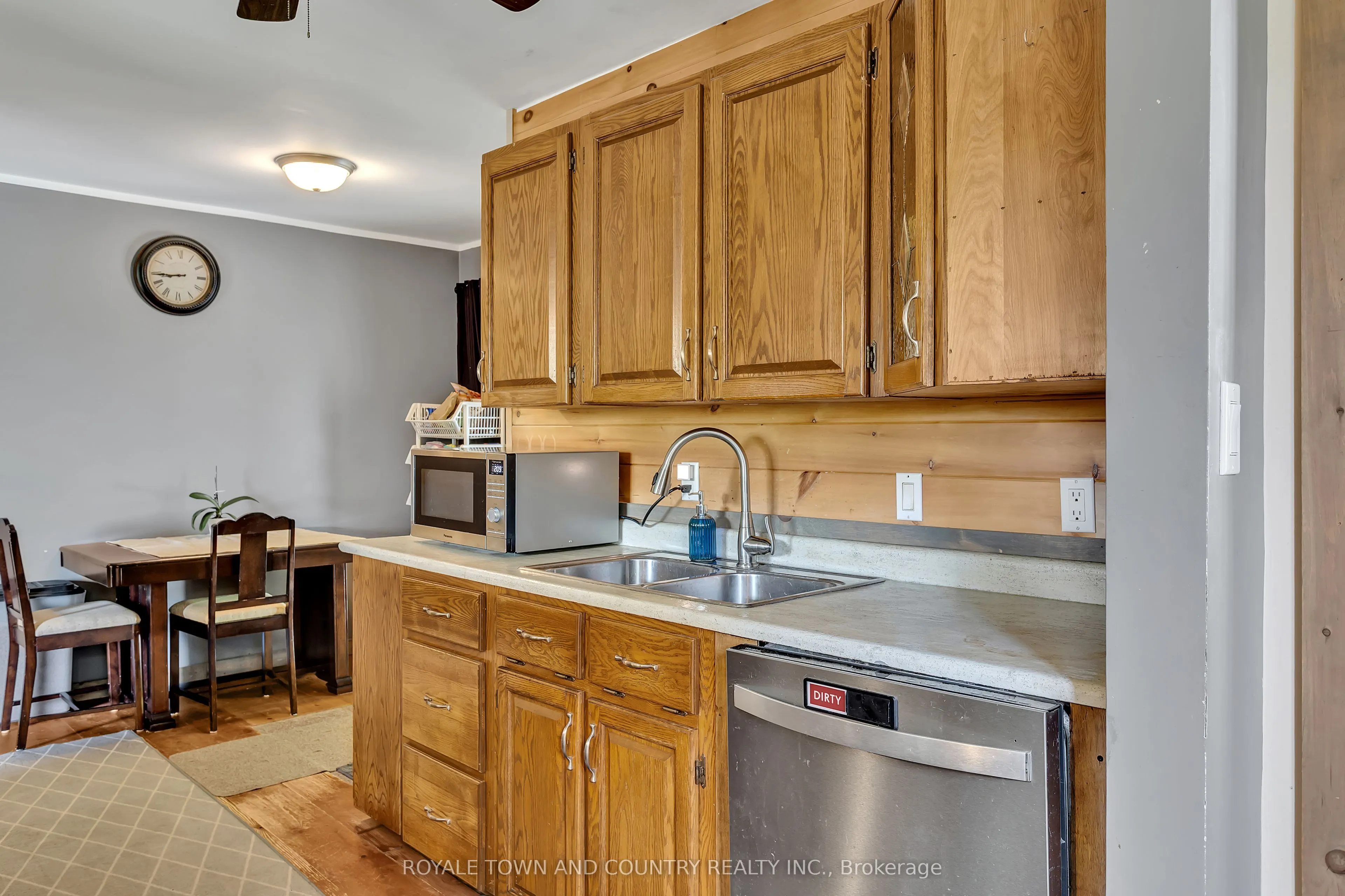 1042 Tweed Drive