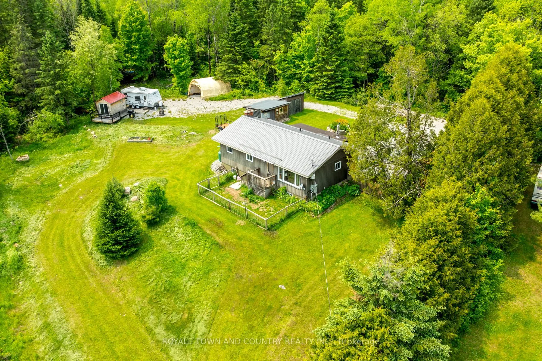 1042 Tweed Drive