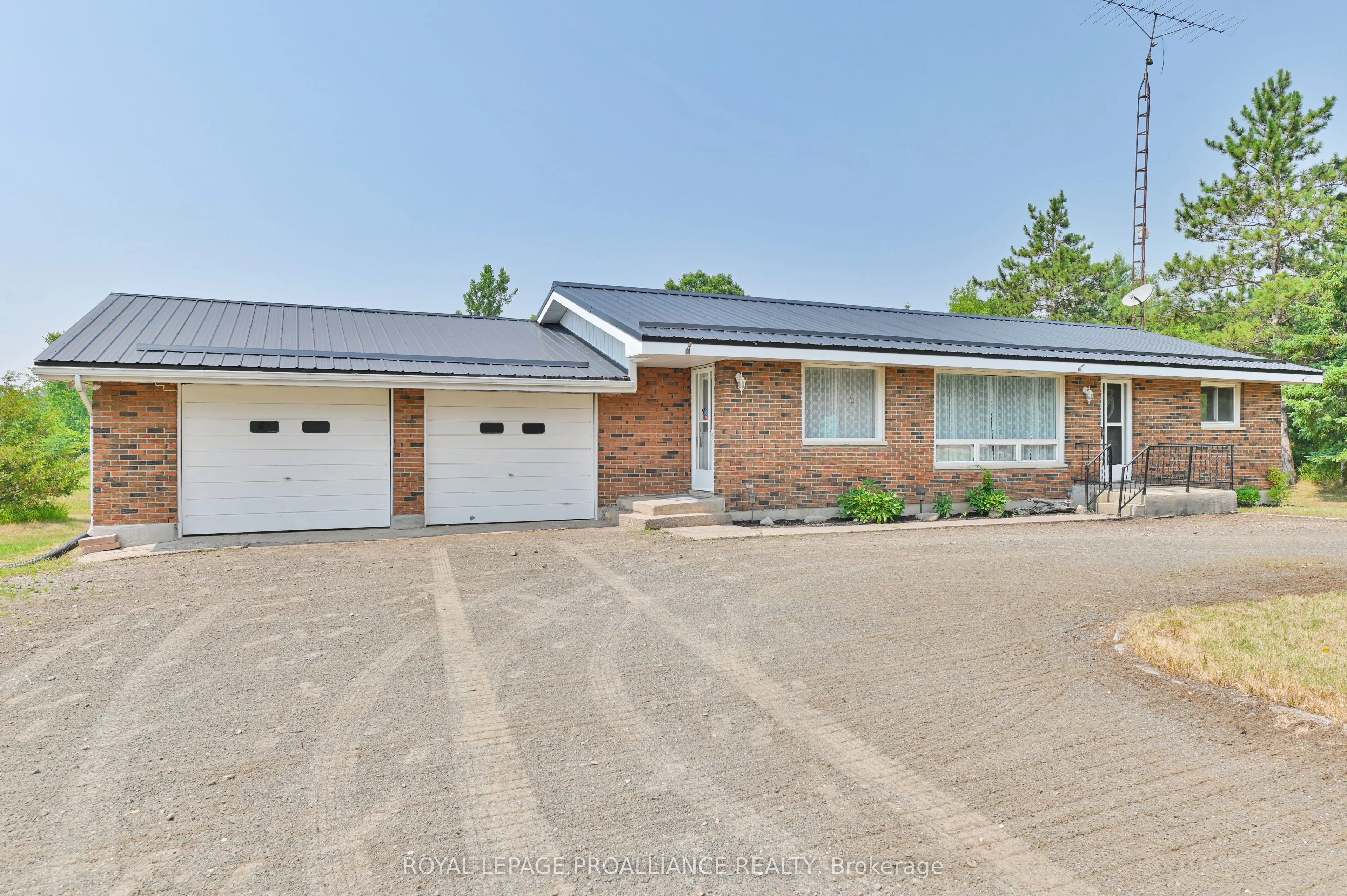 6055 Highway 37