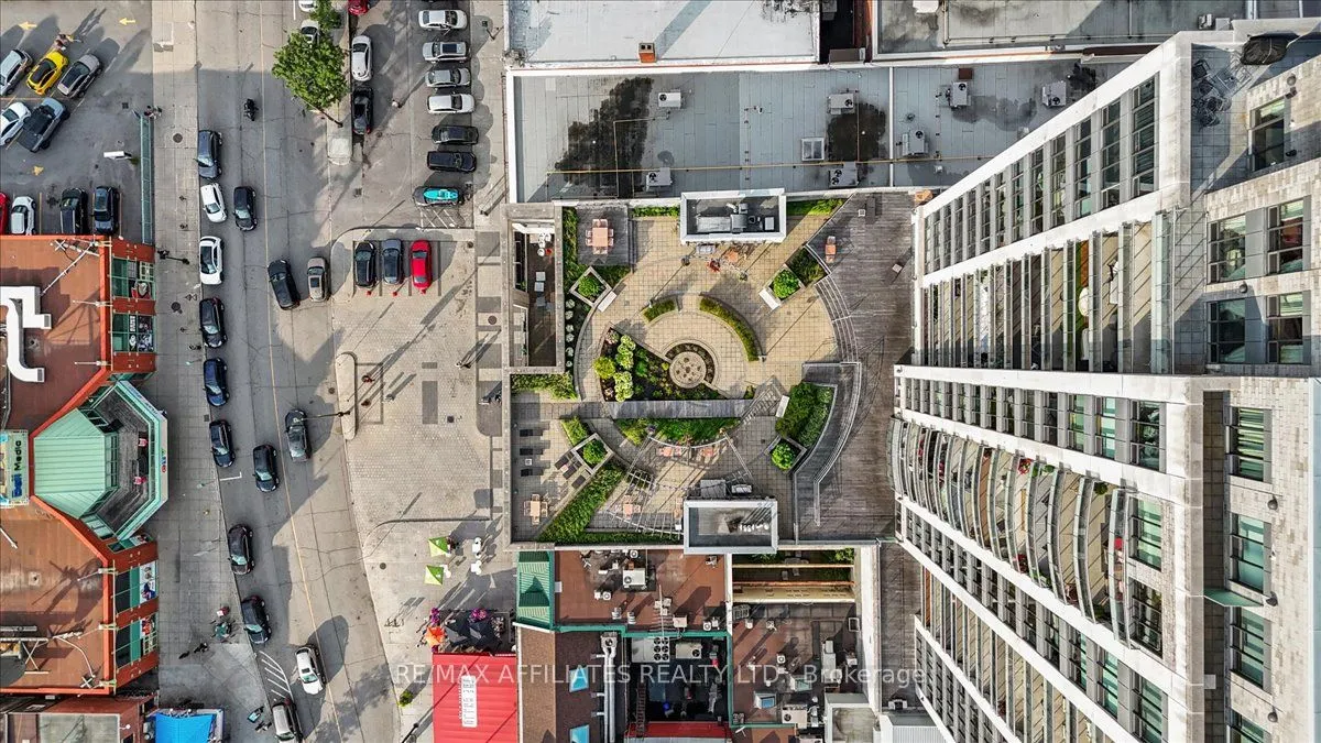 90 George Street, #1003