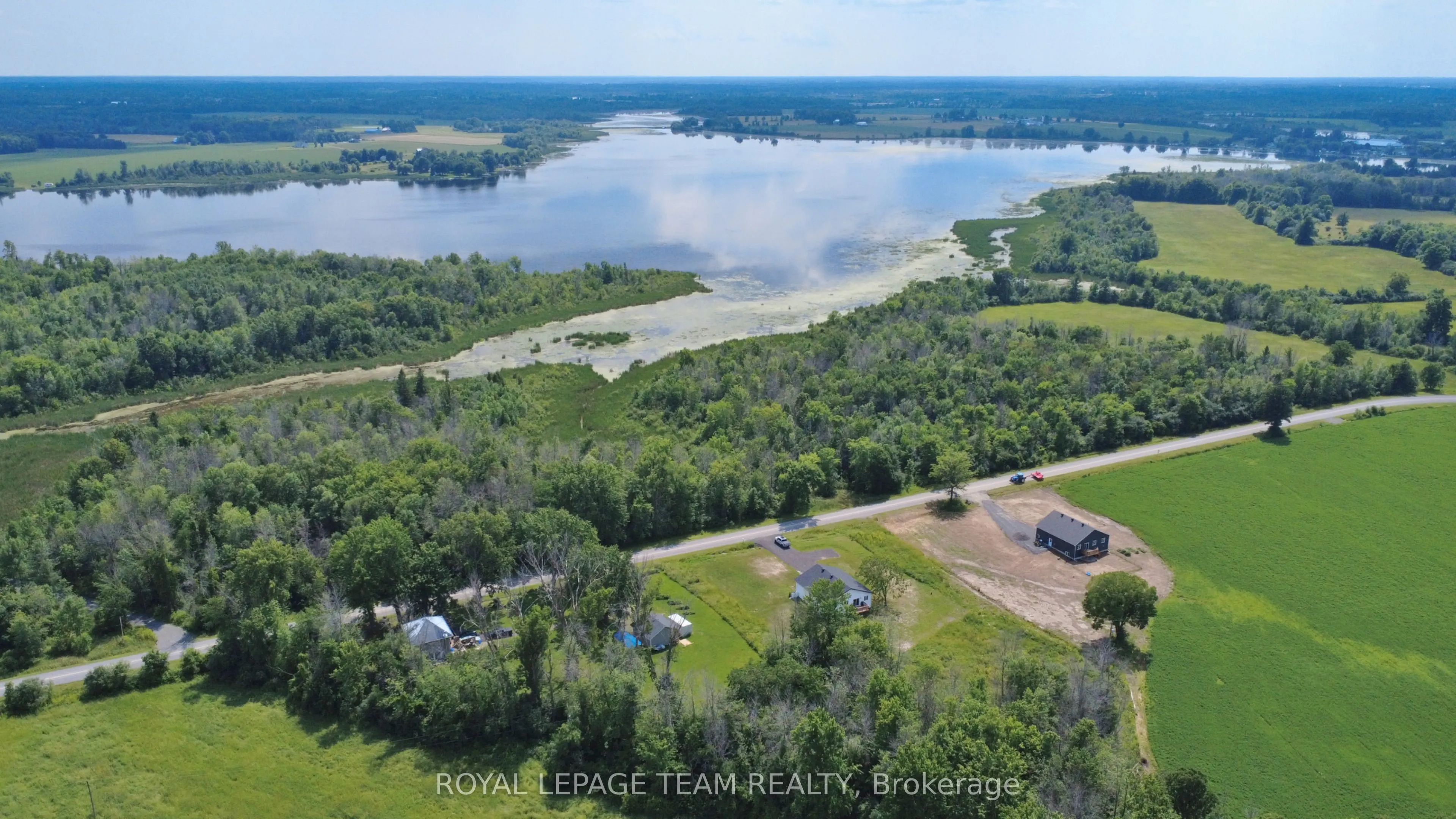00 Rideau River Road