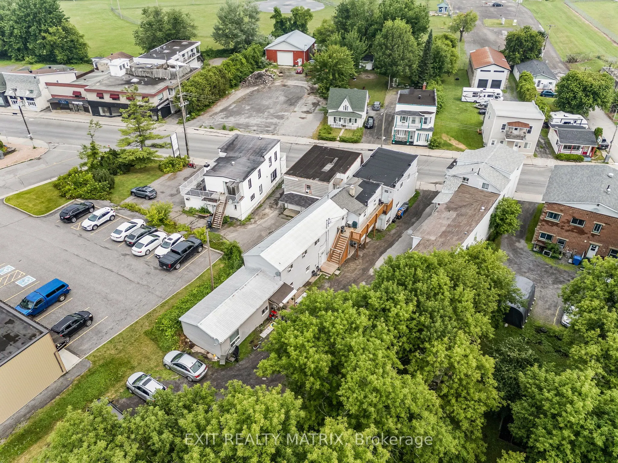 712-718 Main Street E
