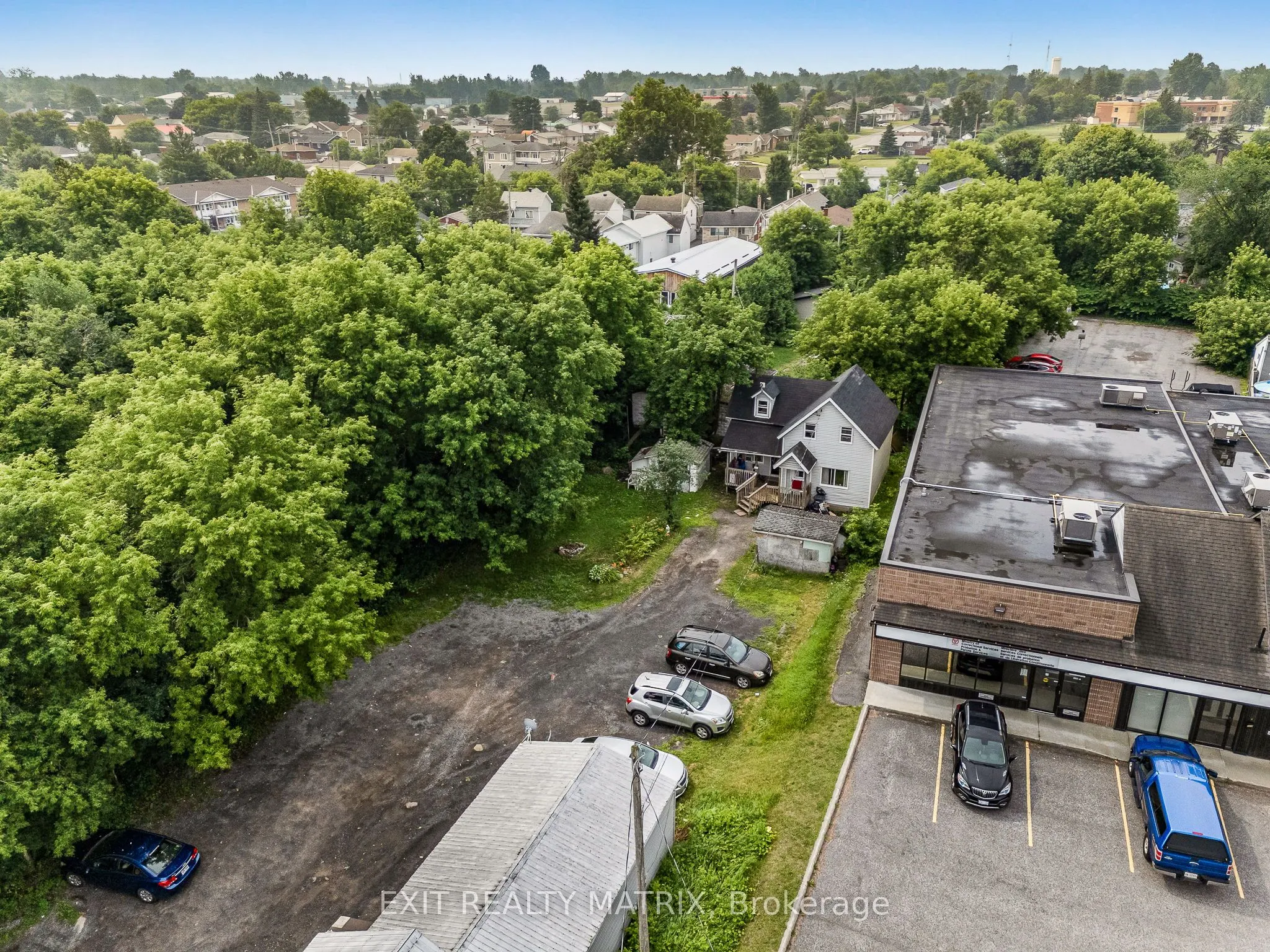 712-718 Main Street E
