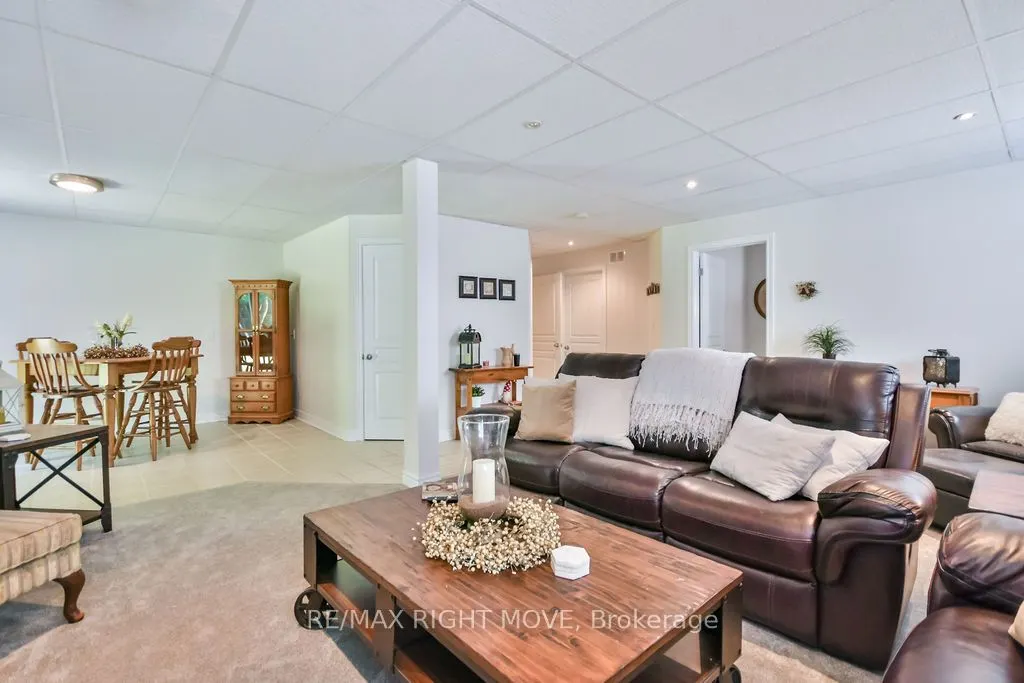 1011 Talbot Trail