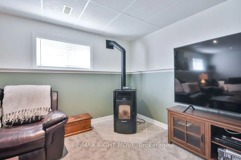 1011 Talbot Trail