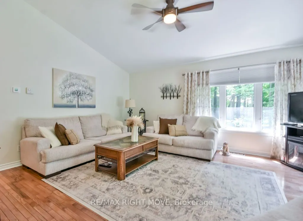 1011 Talbot Trail