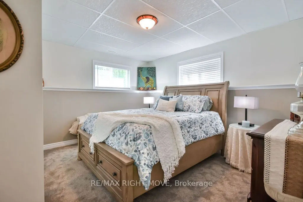 1011 Talbot Trail