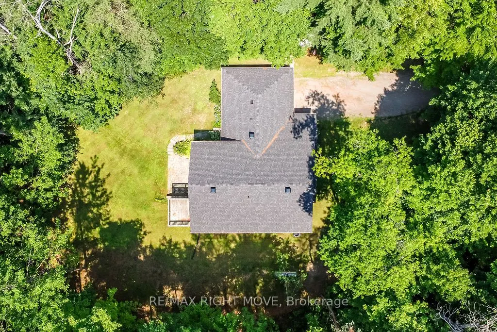 1011 Talbot Trail