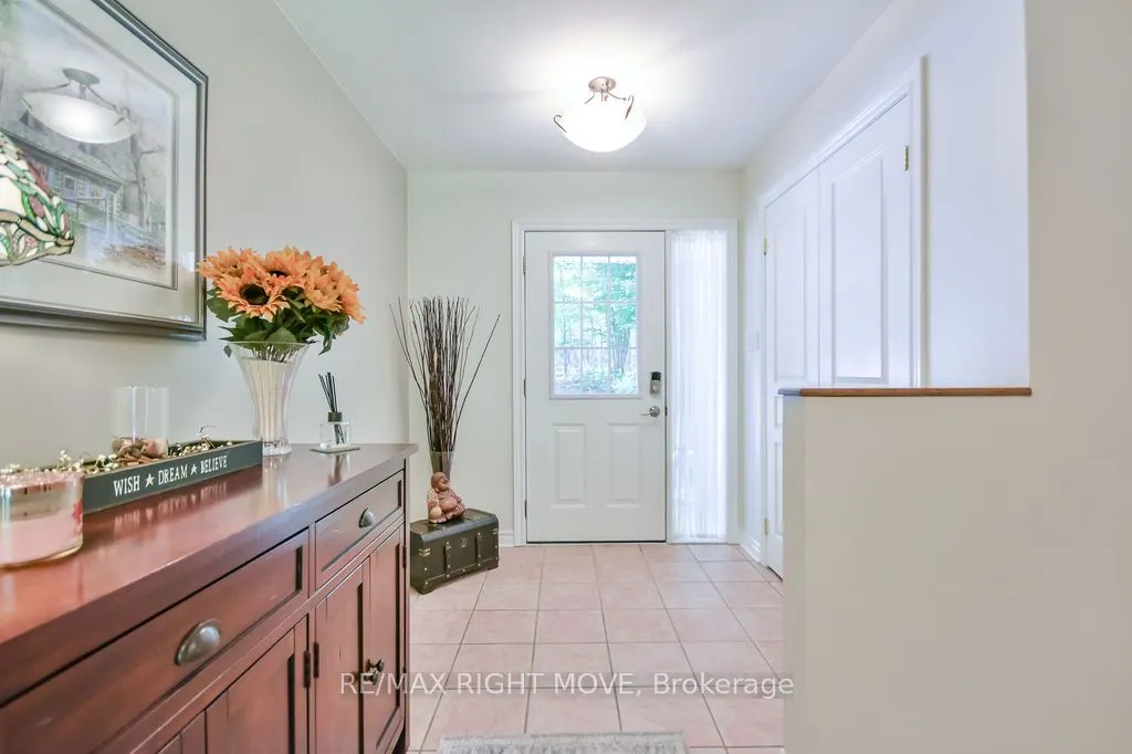1011 Talbot Trail