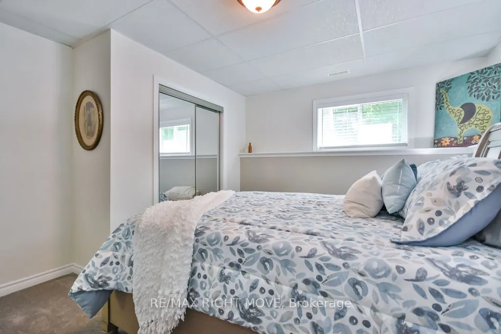 1011 Talbot Trail