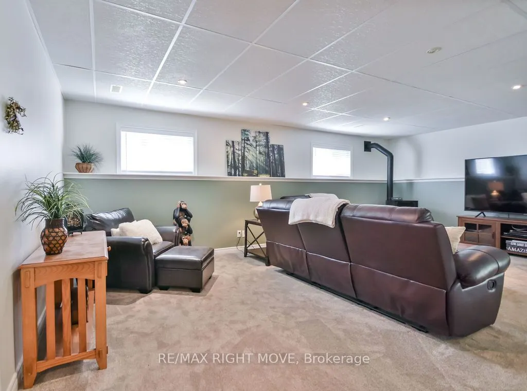1011 Talbot Trail