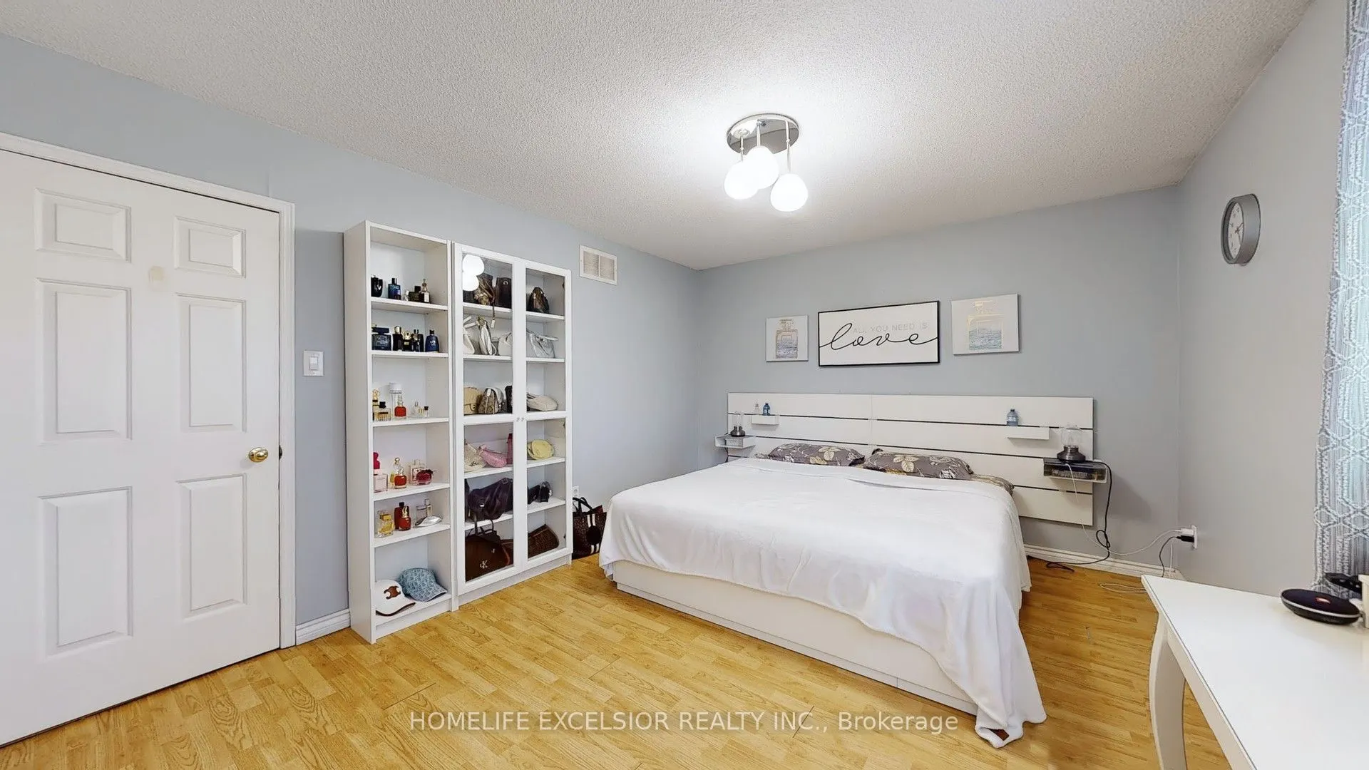 618 Barton Street, #33