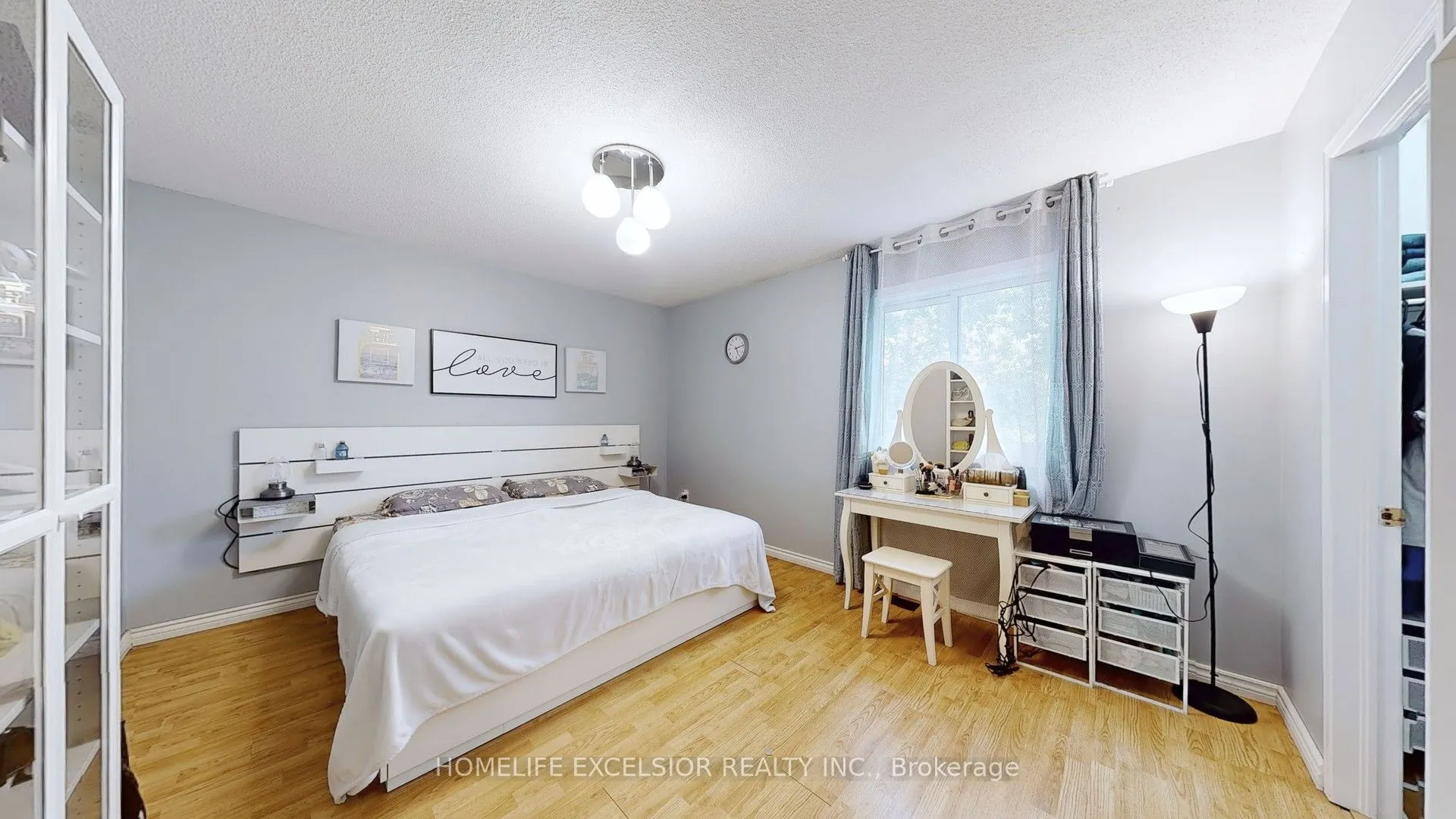618 Barton Street, #33