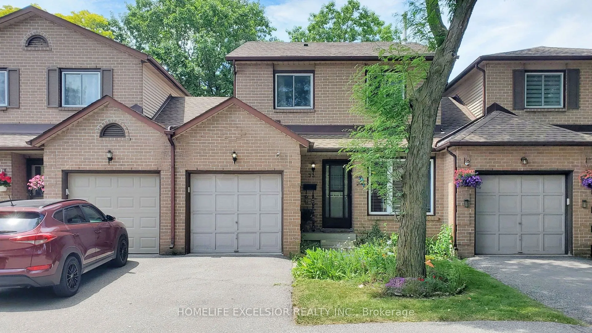 618 Barton Street, #33