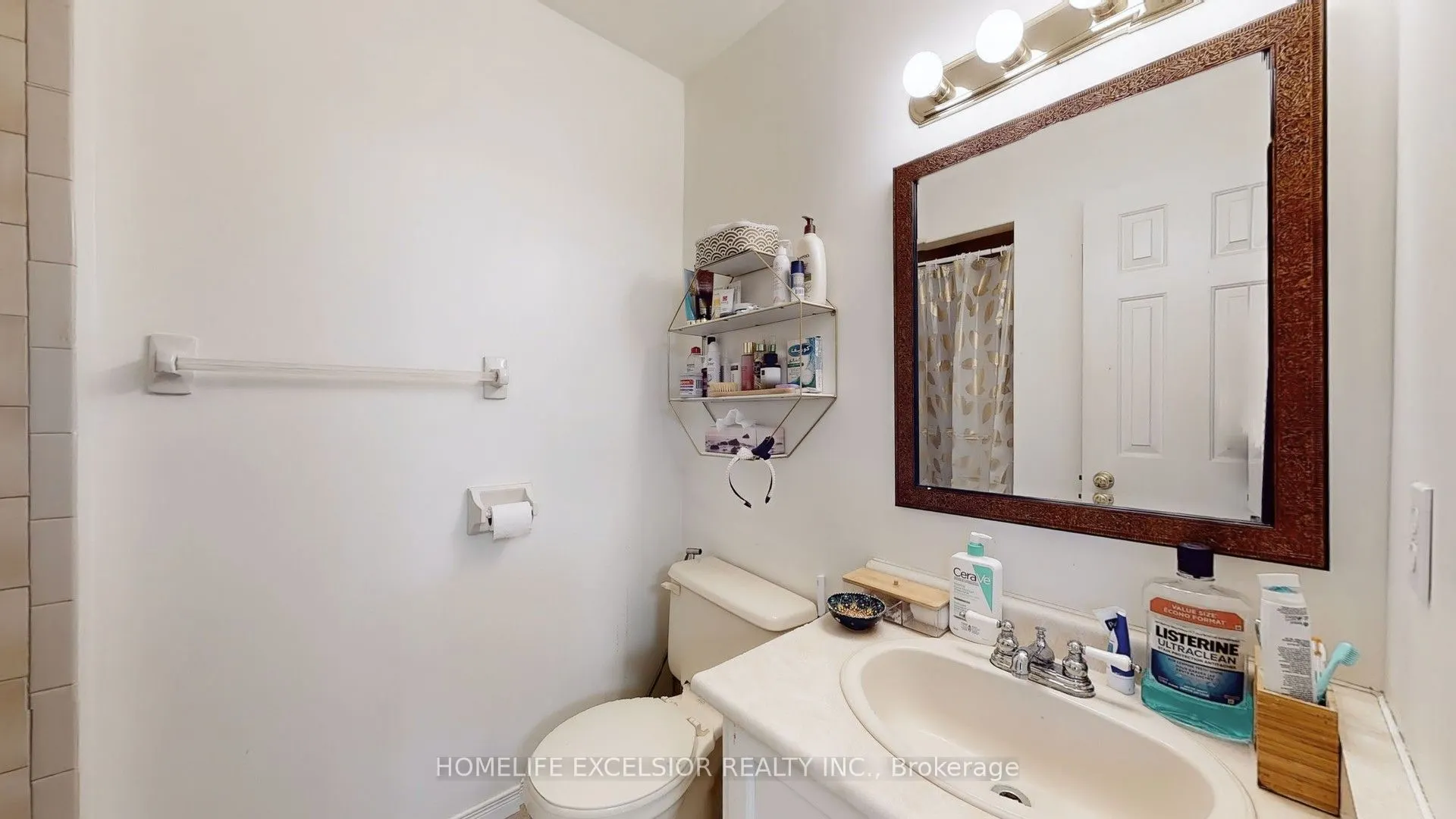 618 Barton Street, #33