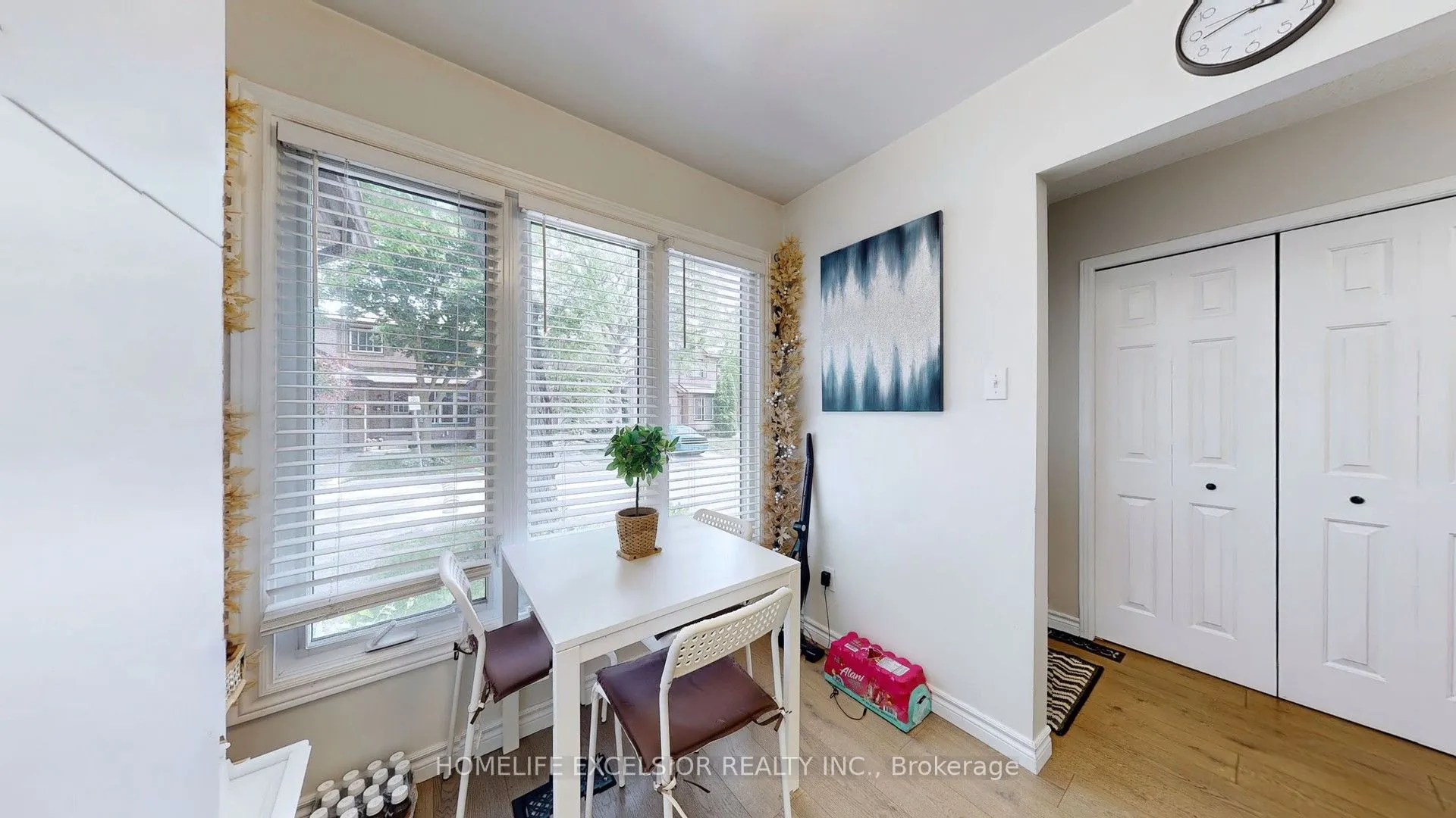 618 Barton Street, #33