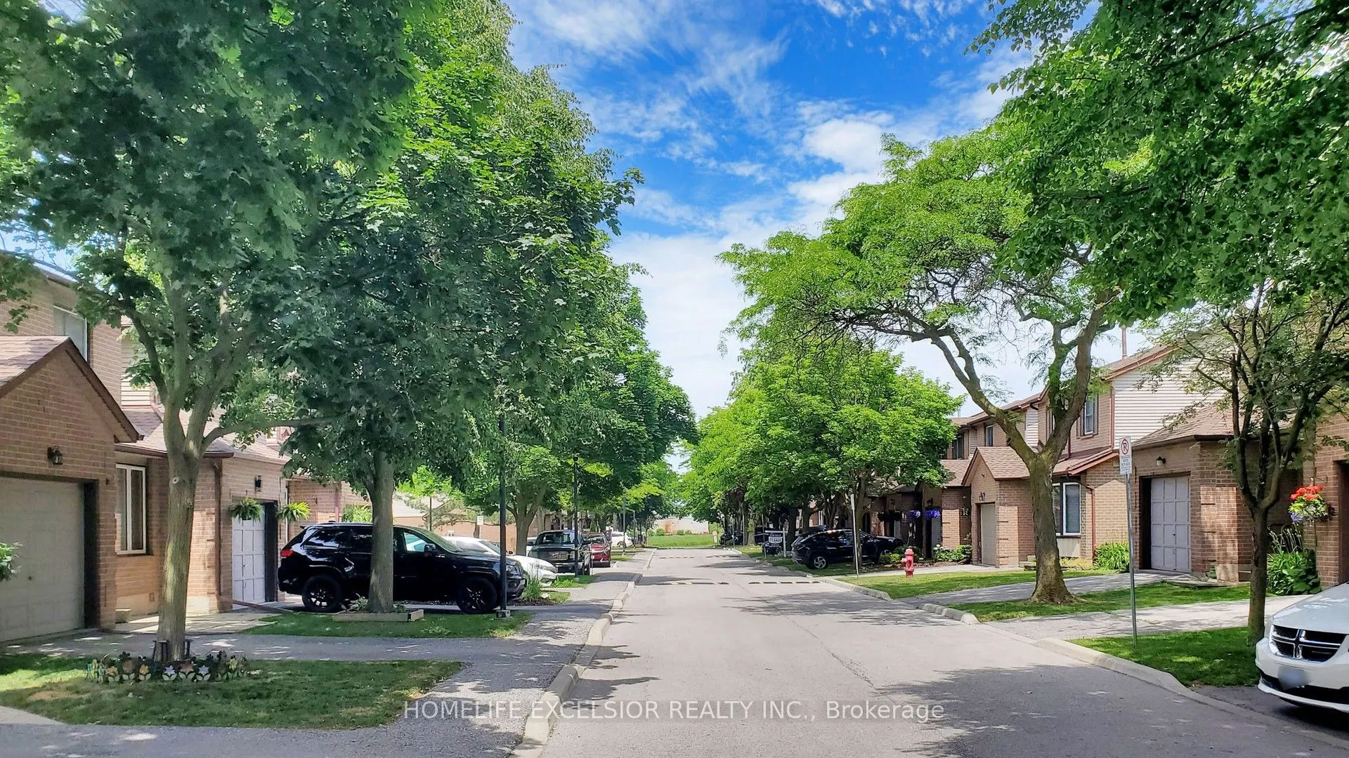 618 Barton Street, #33