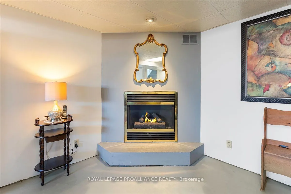 197 Chatterton Valley Crescent