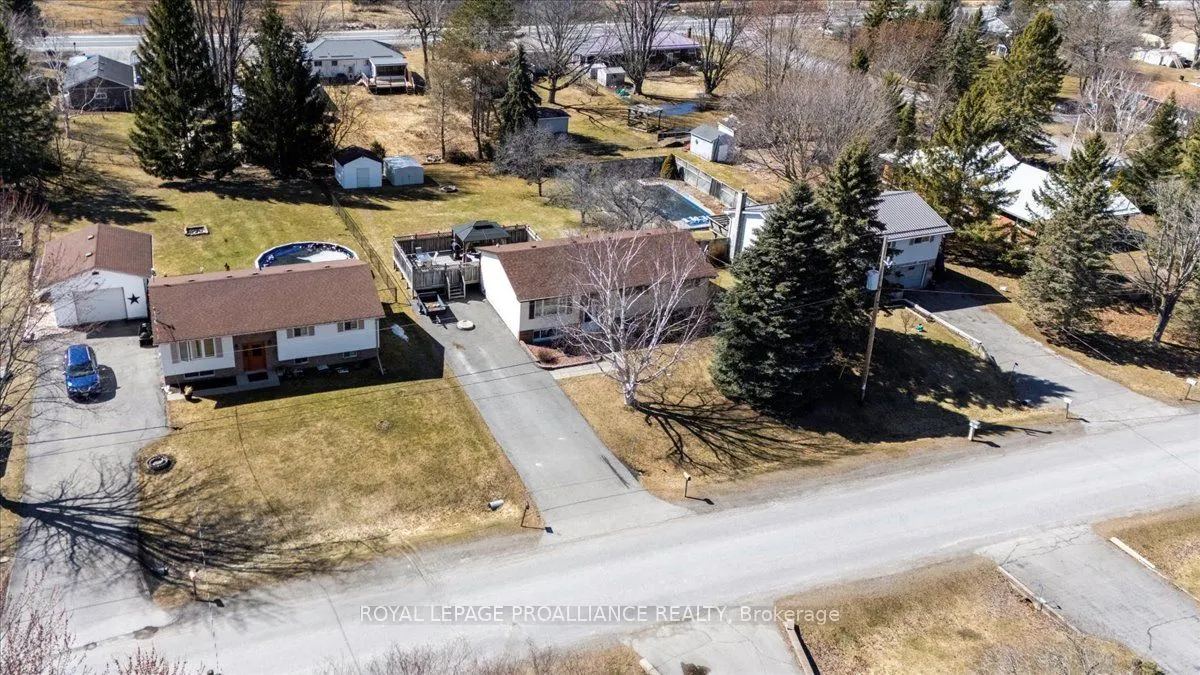 197 Chatterton Valley Crescent