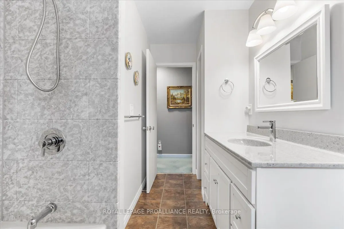 197 Chatterton Valley Crescent