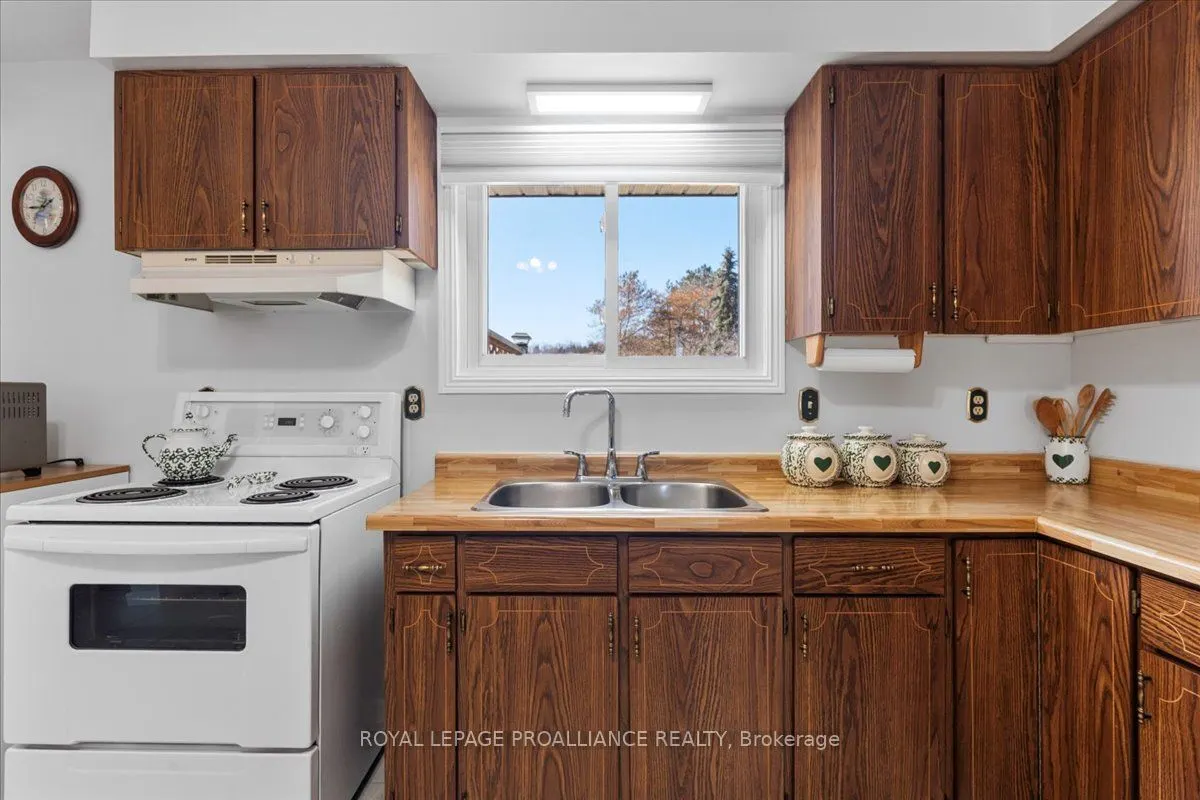 197 Chatterton Valley Crescent