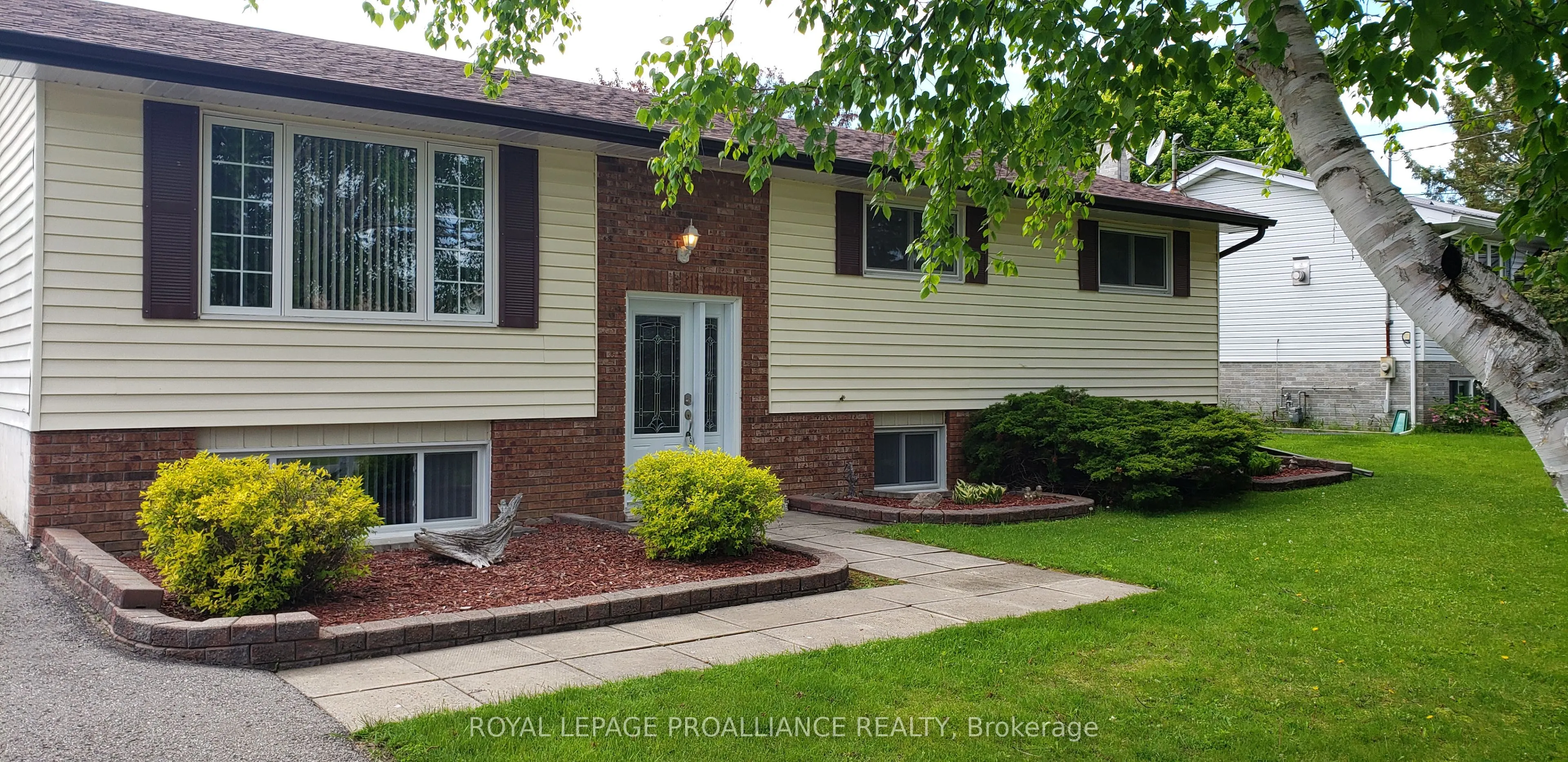 197 Chatterton Valley Crescent