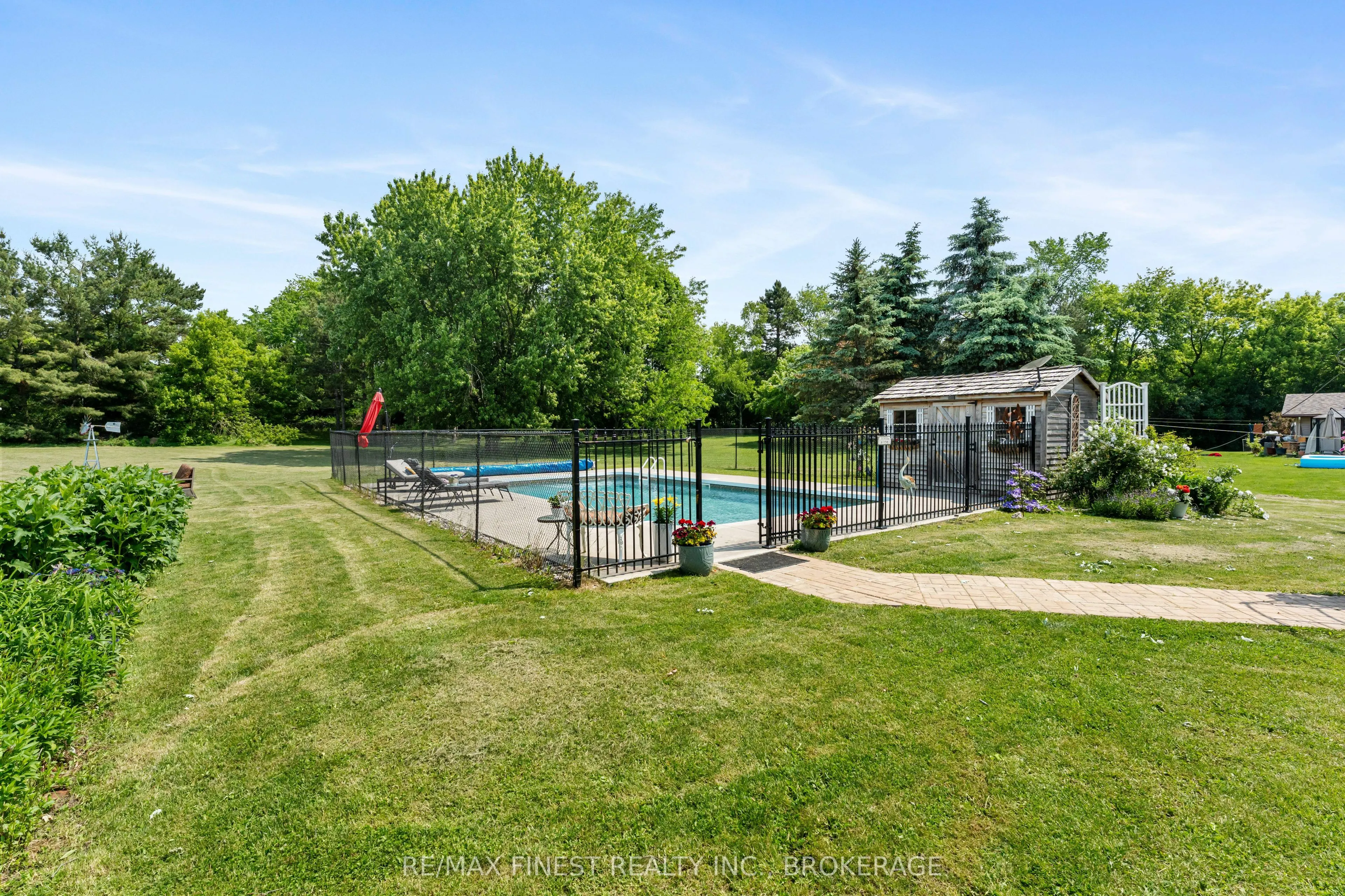 7407 County Road 2
