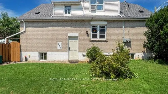 542 Walmer Road