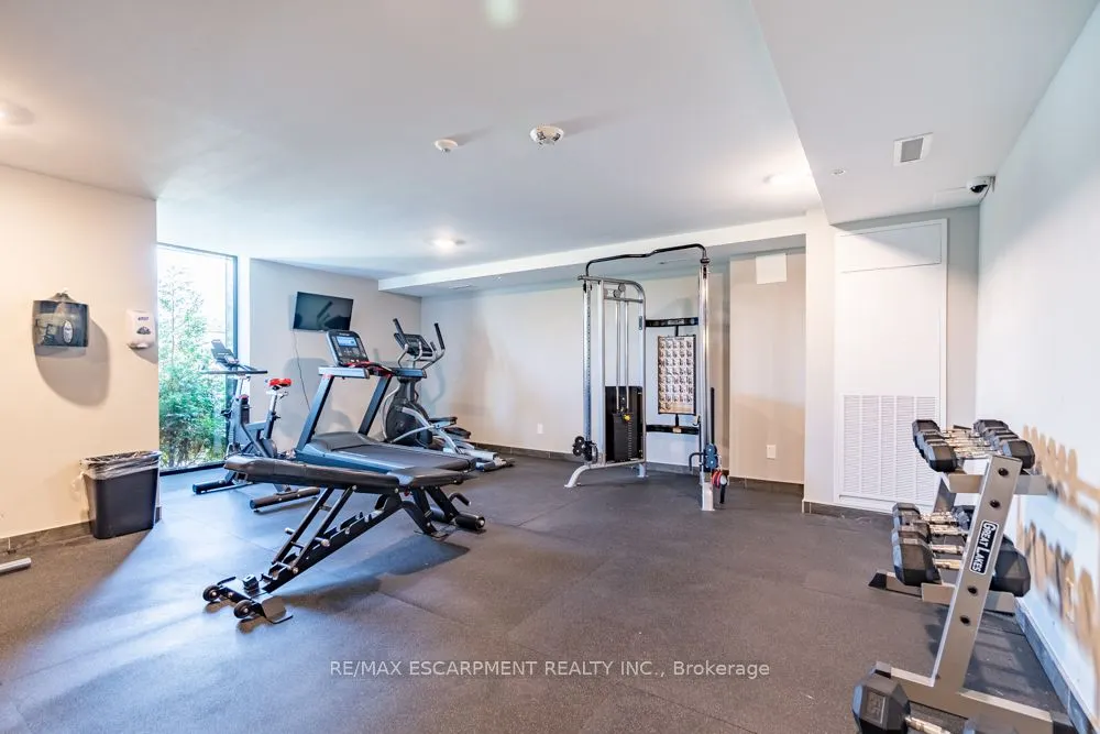 30 Hamilton Street, #305