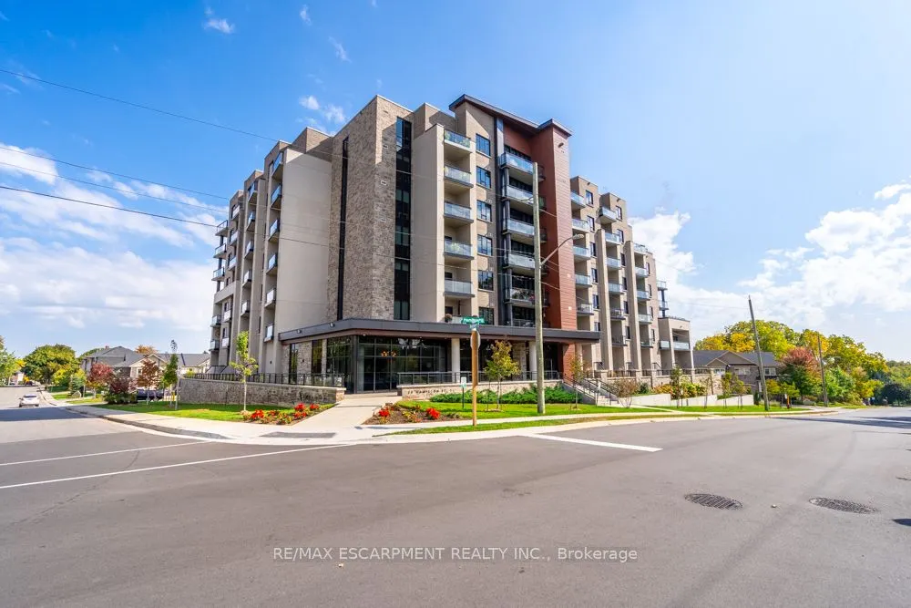 30 Hamilton Street, #305