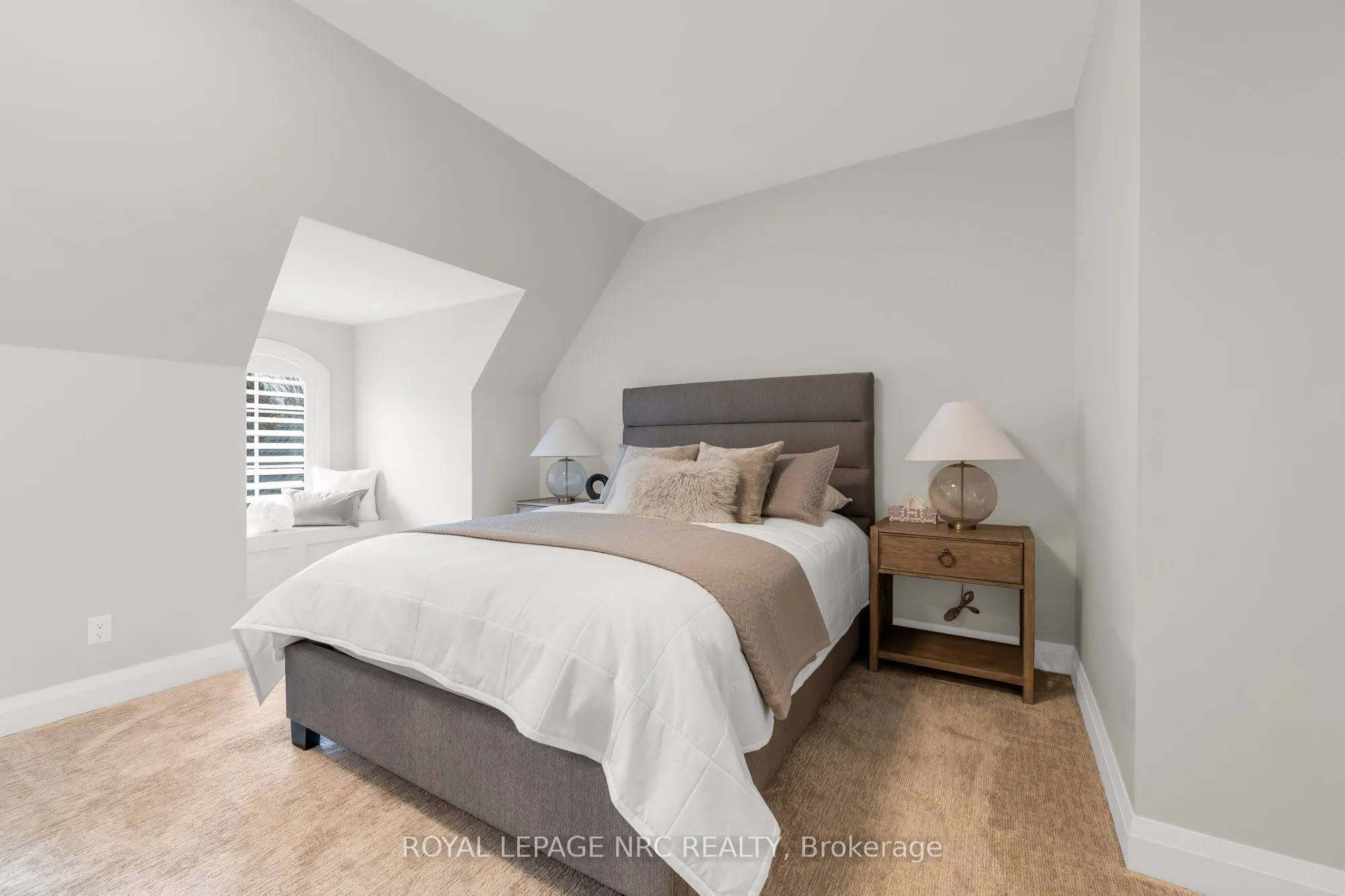 190 CANBORO Road, #18