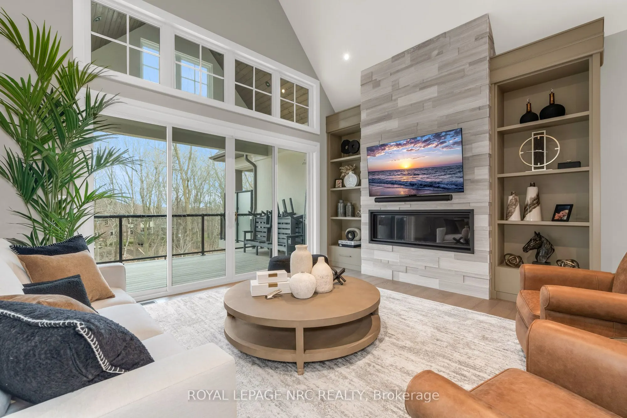 190 CANBORO Road, #18