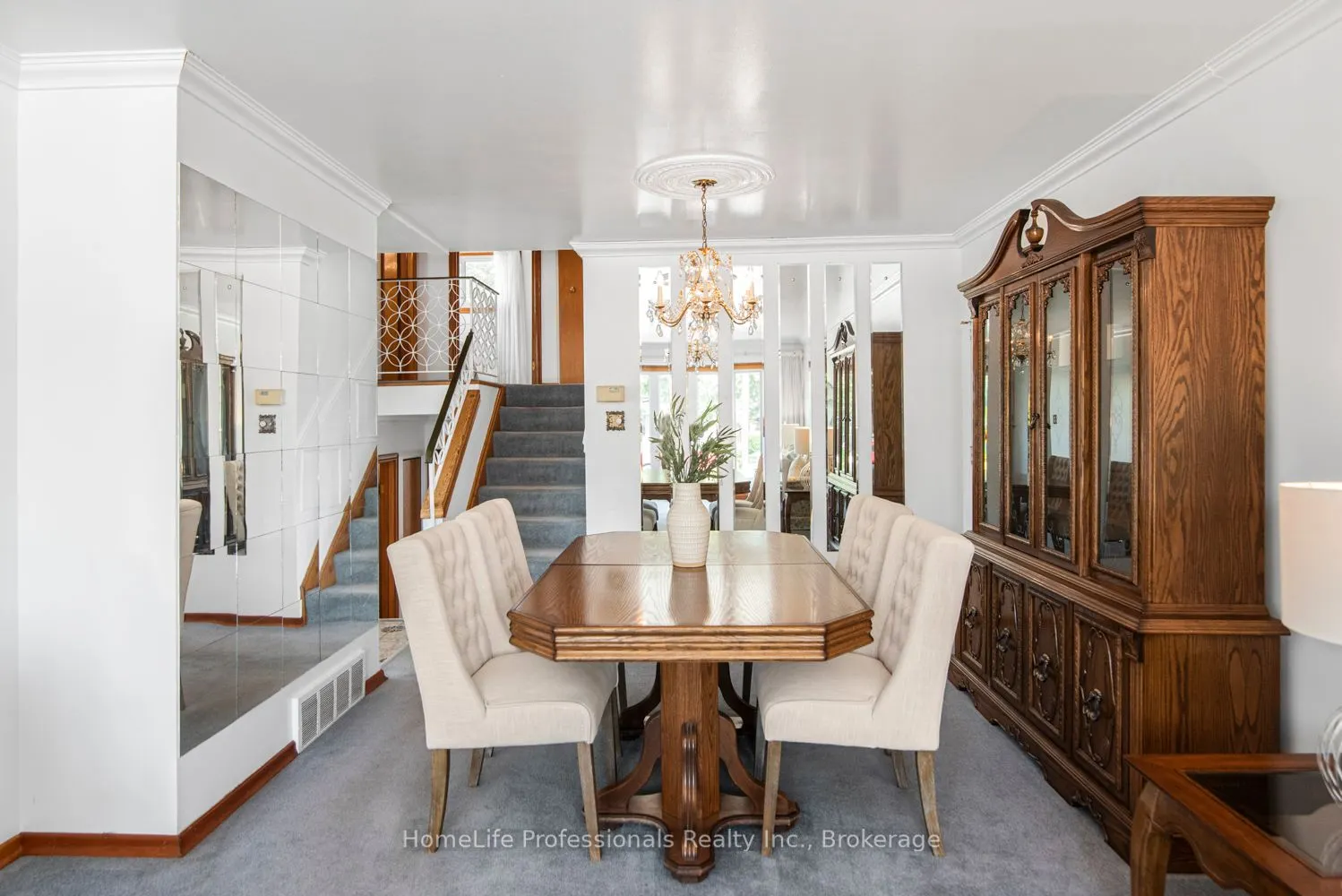 86 Ranchdale Drive