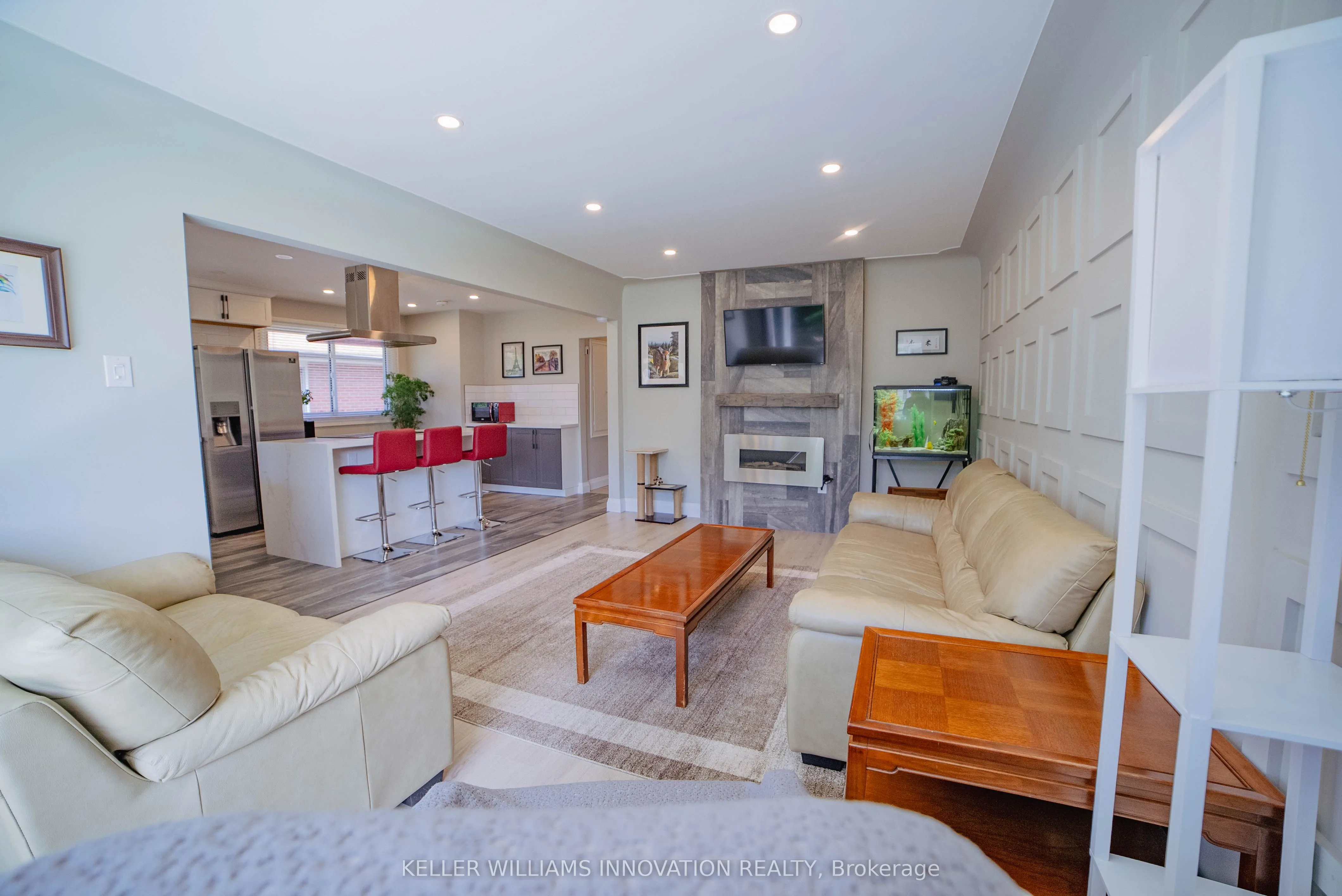 192 Glen Road #Upper