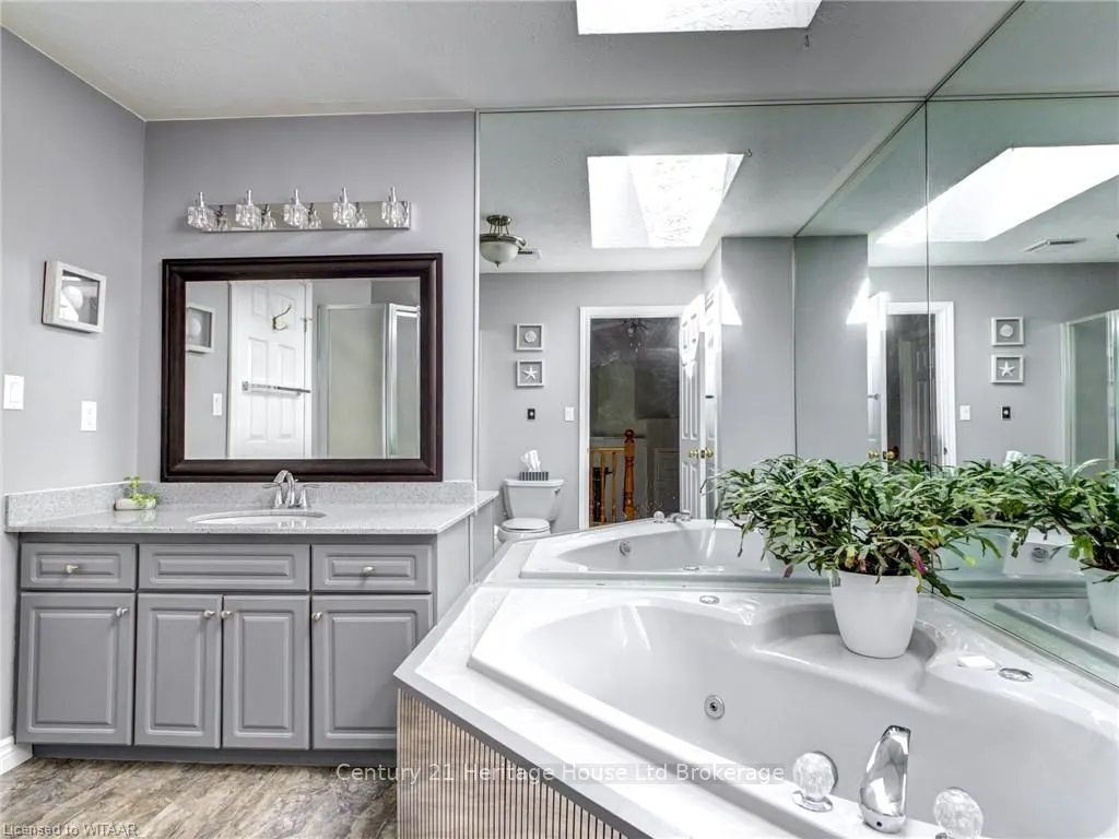 10 BLACKFOOT Place