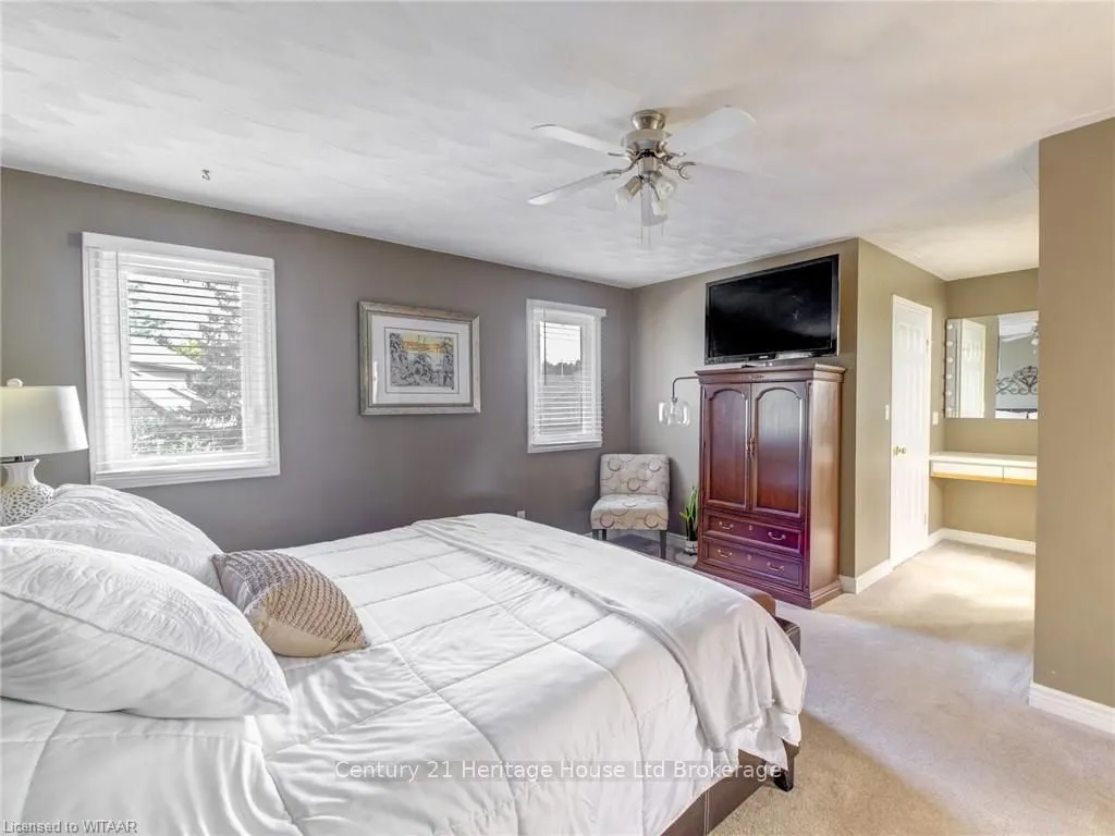 10 BLACKFOOT Place