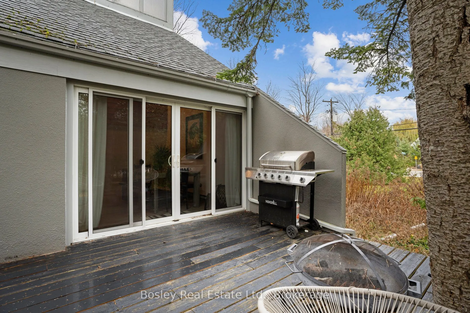101 St Moritz Crescent