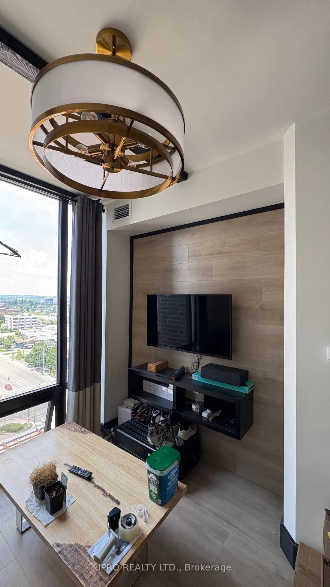 145 Columbia Street W, #1508