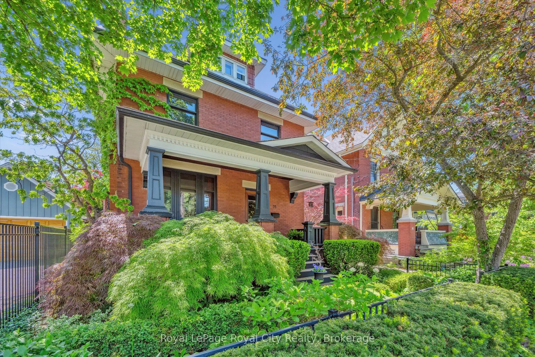 54 Clinton Street