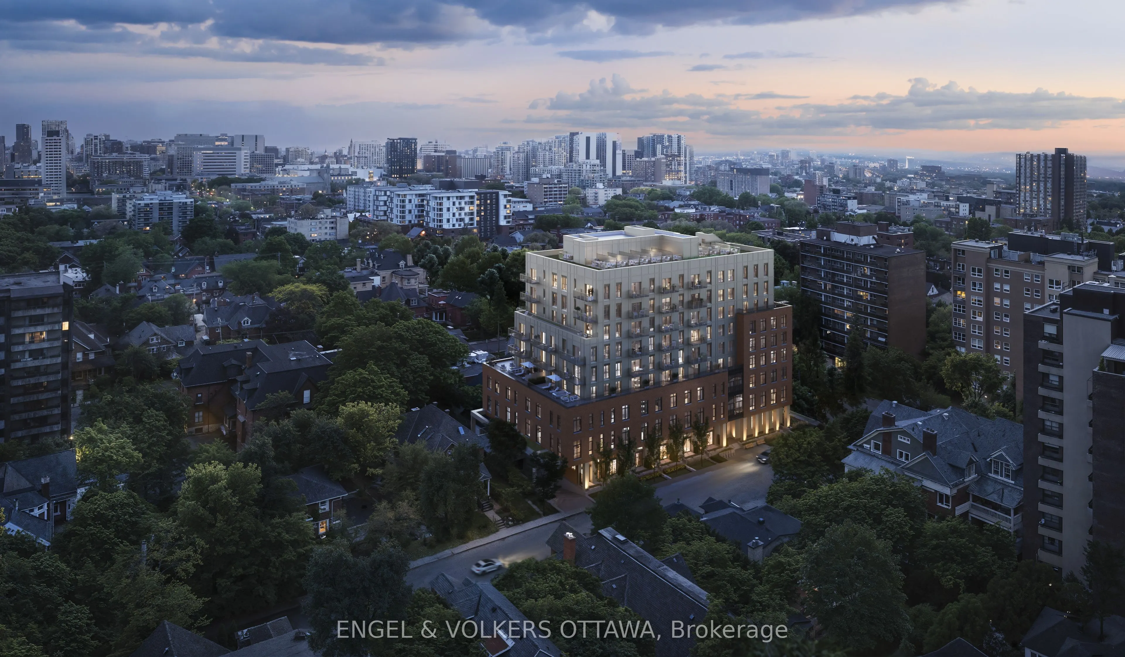 8 Blackburn Avenue, #703