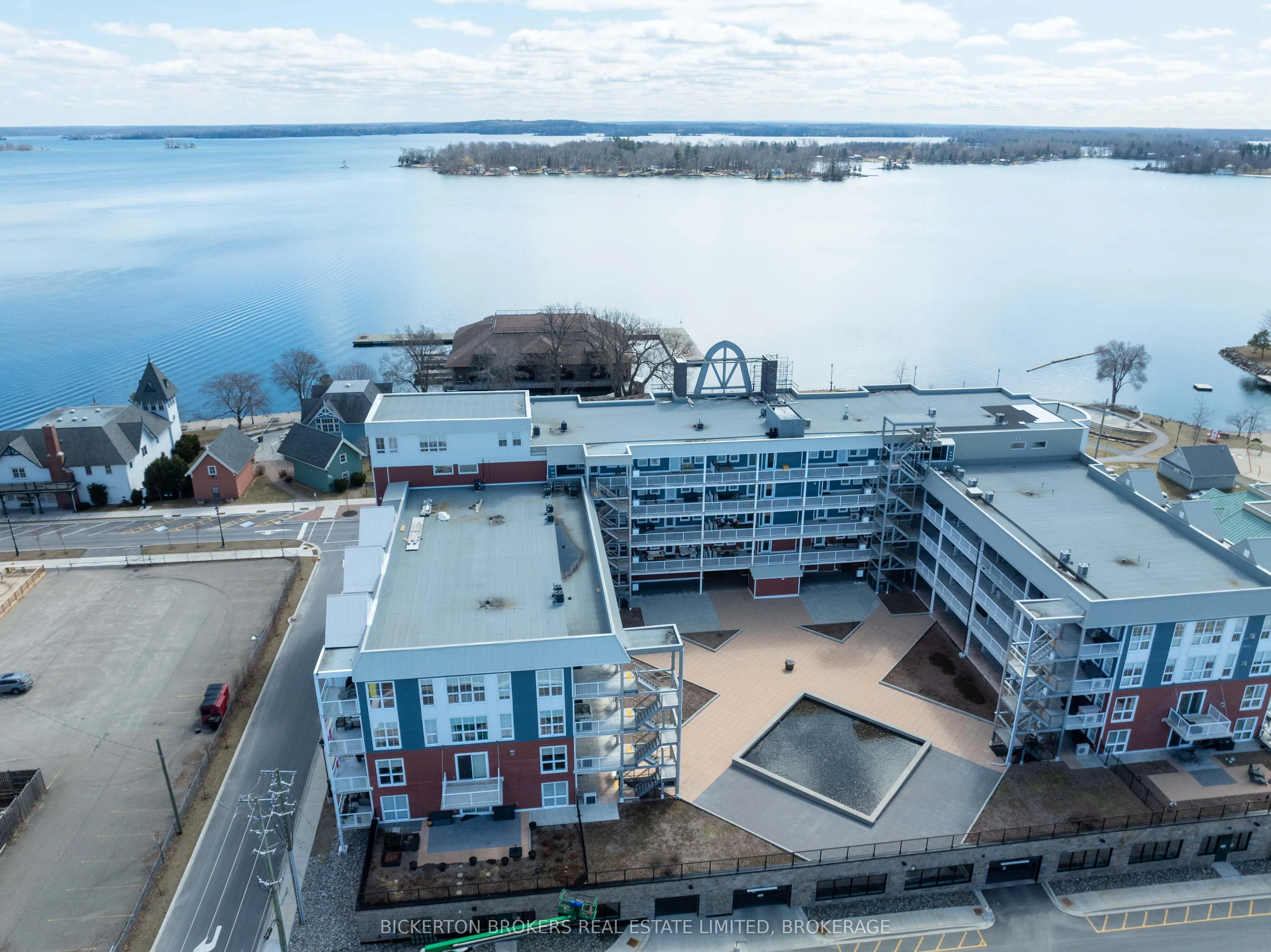 130 Water Street #403