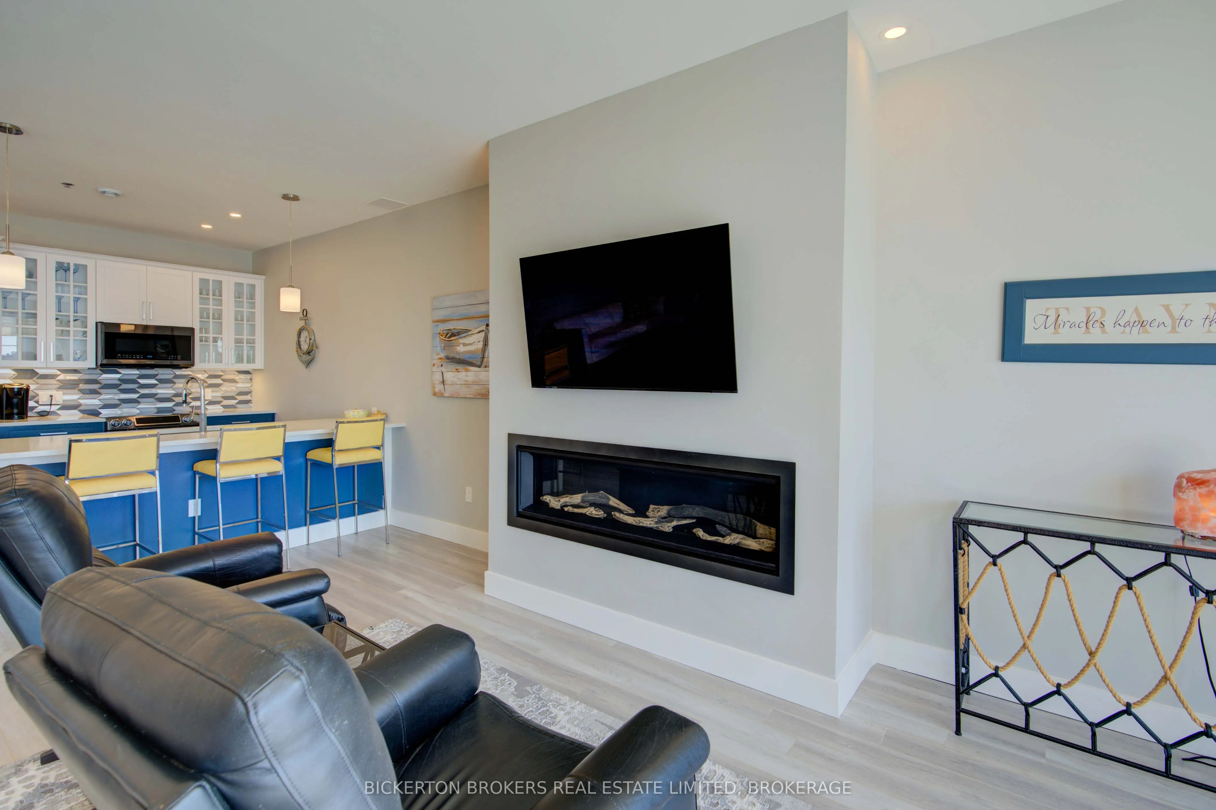 130 Water Street #403