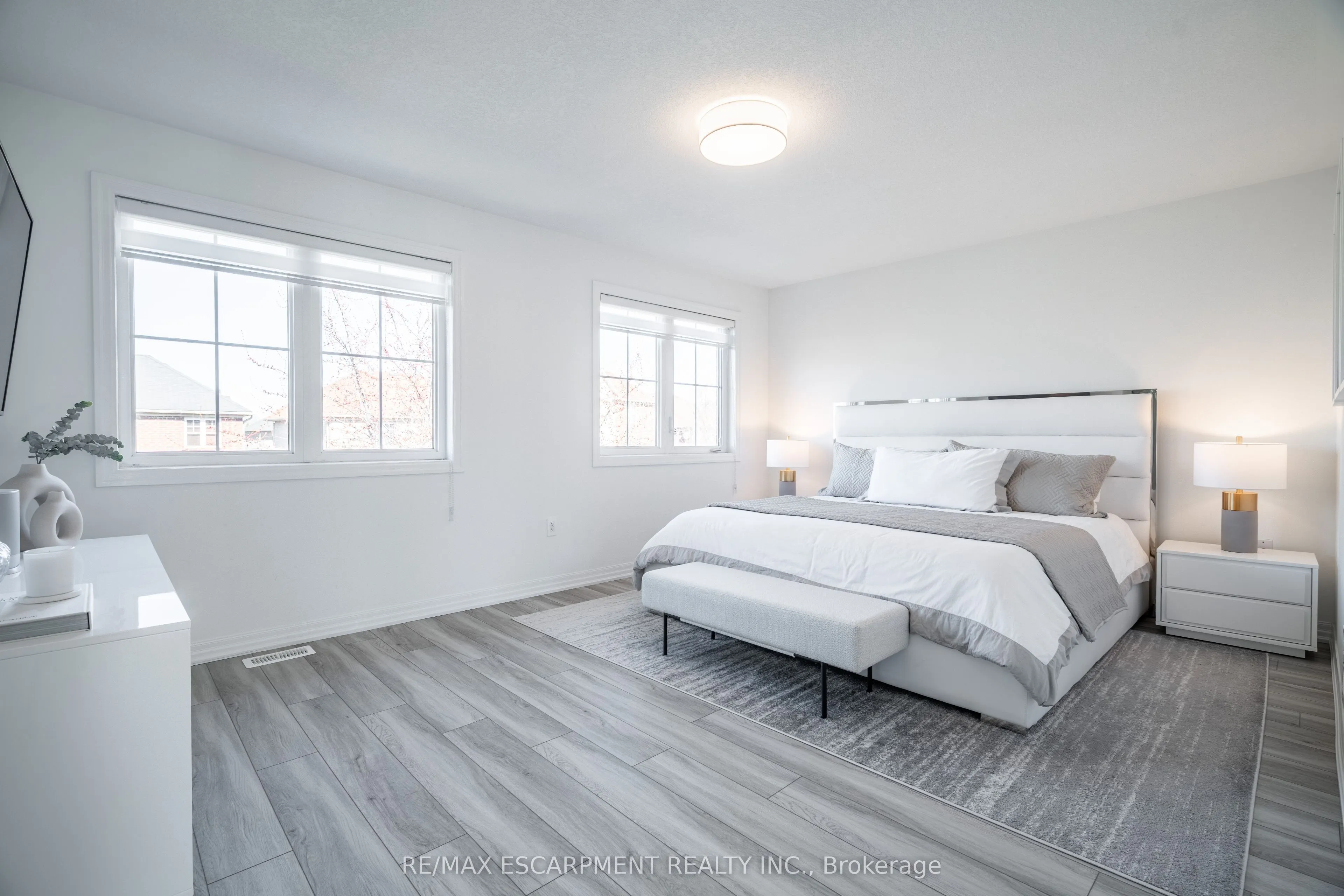80 Montreal Circle
