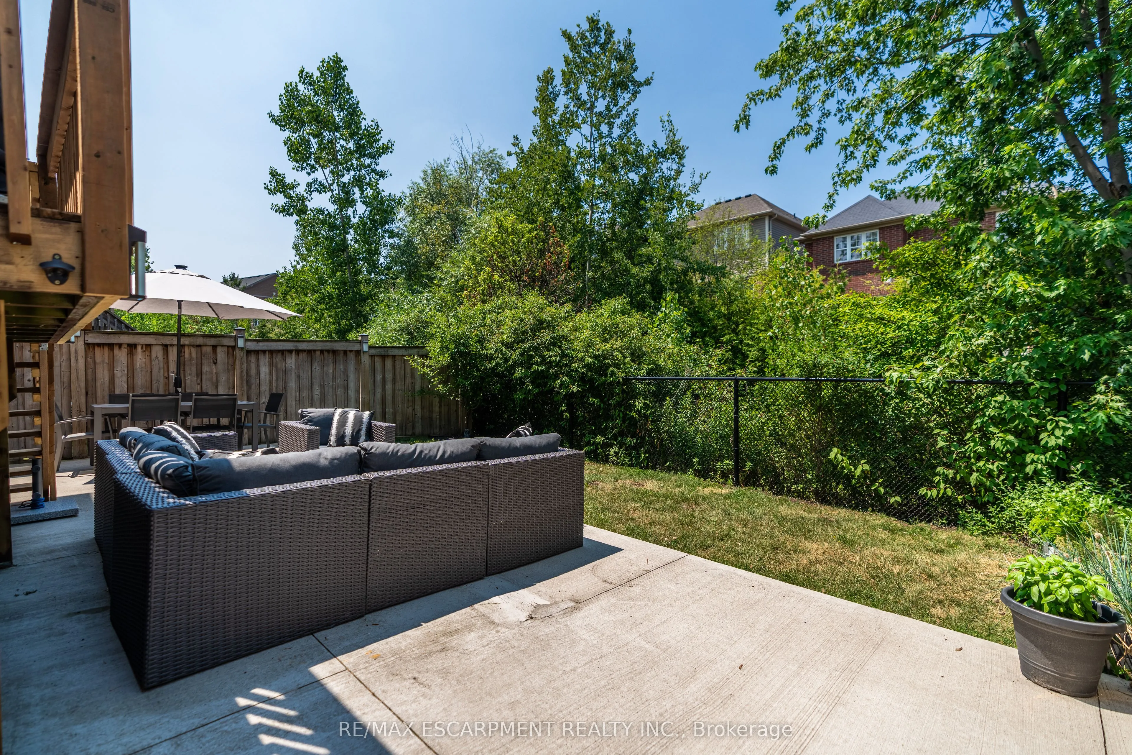 80 Montreal Circle