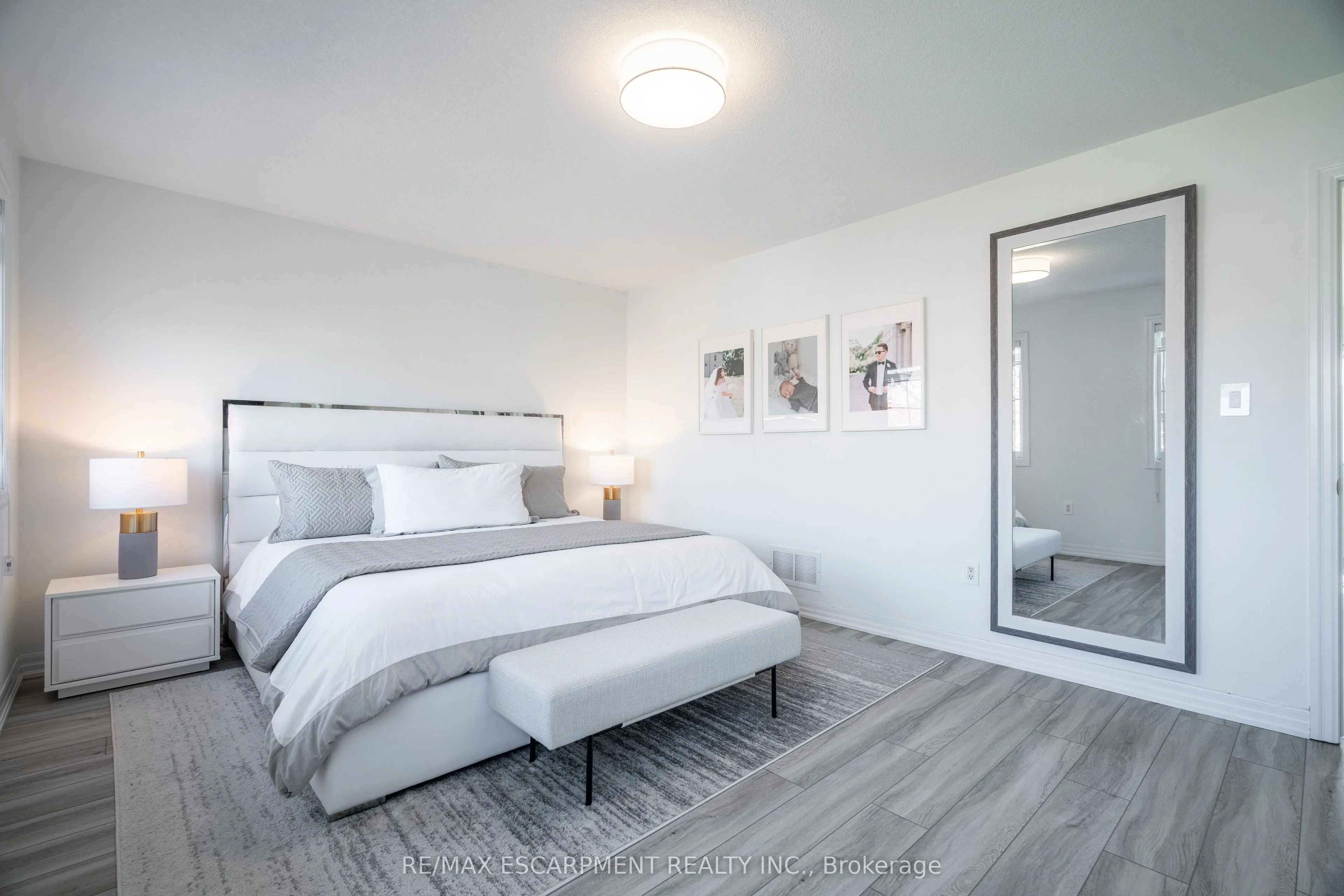 80 Montreal Circle