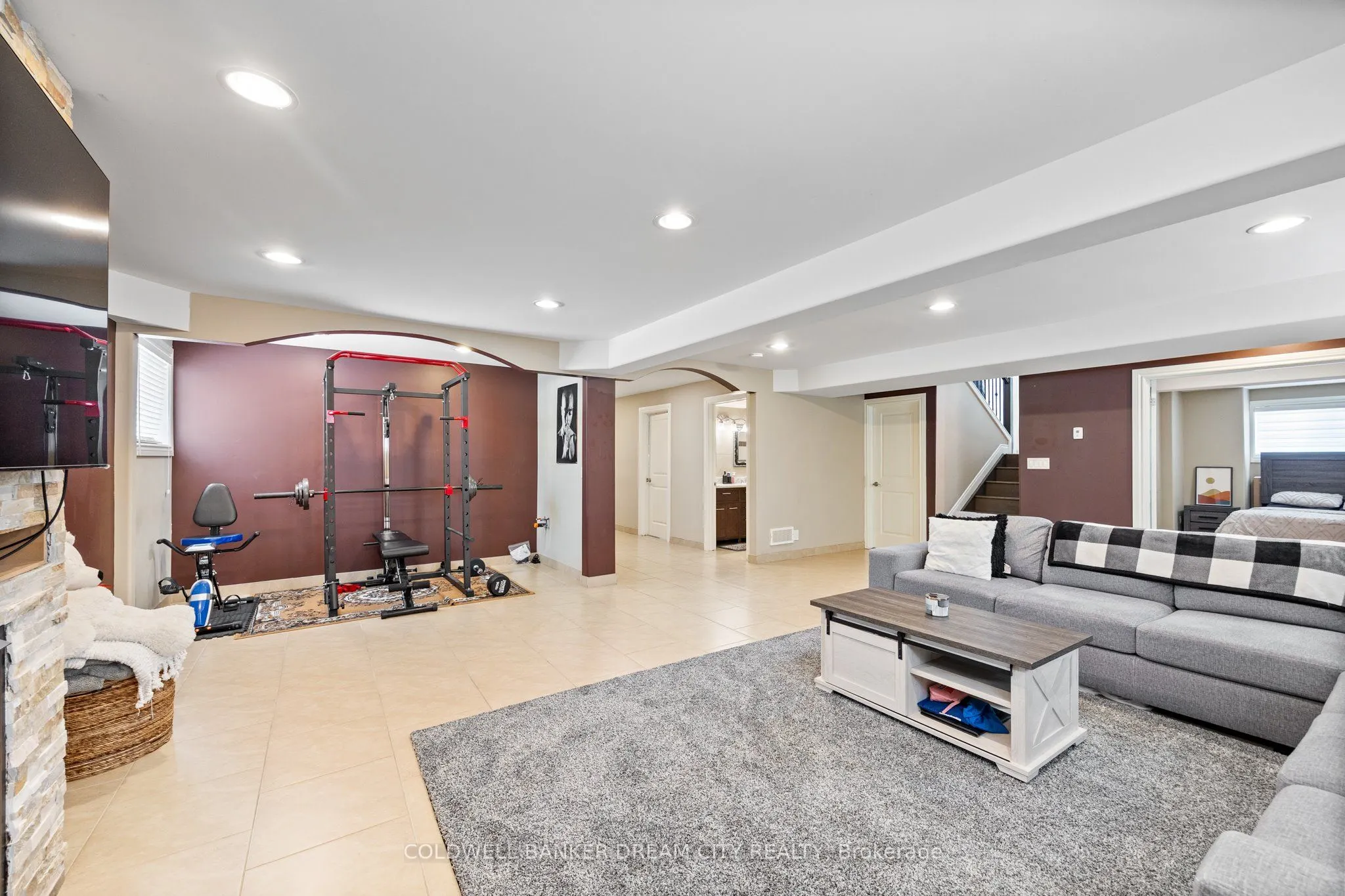 239 BRANTON Crescent