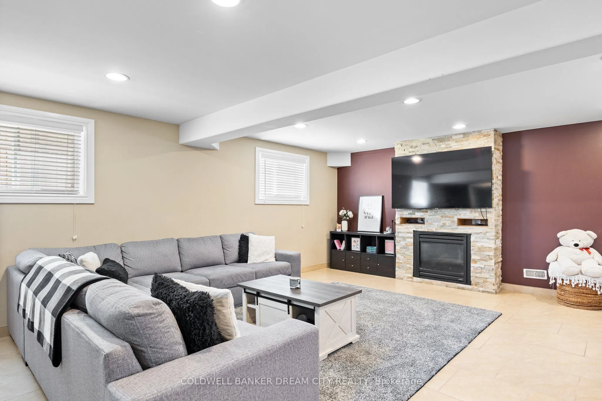 239 BRANTON Crescent