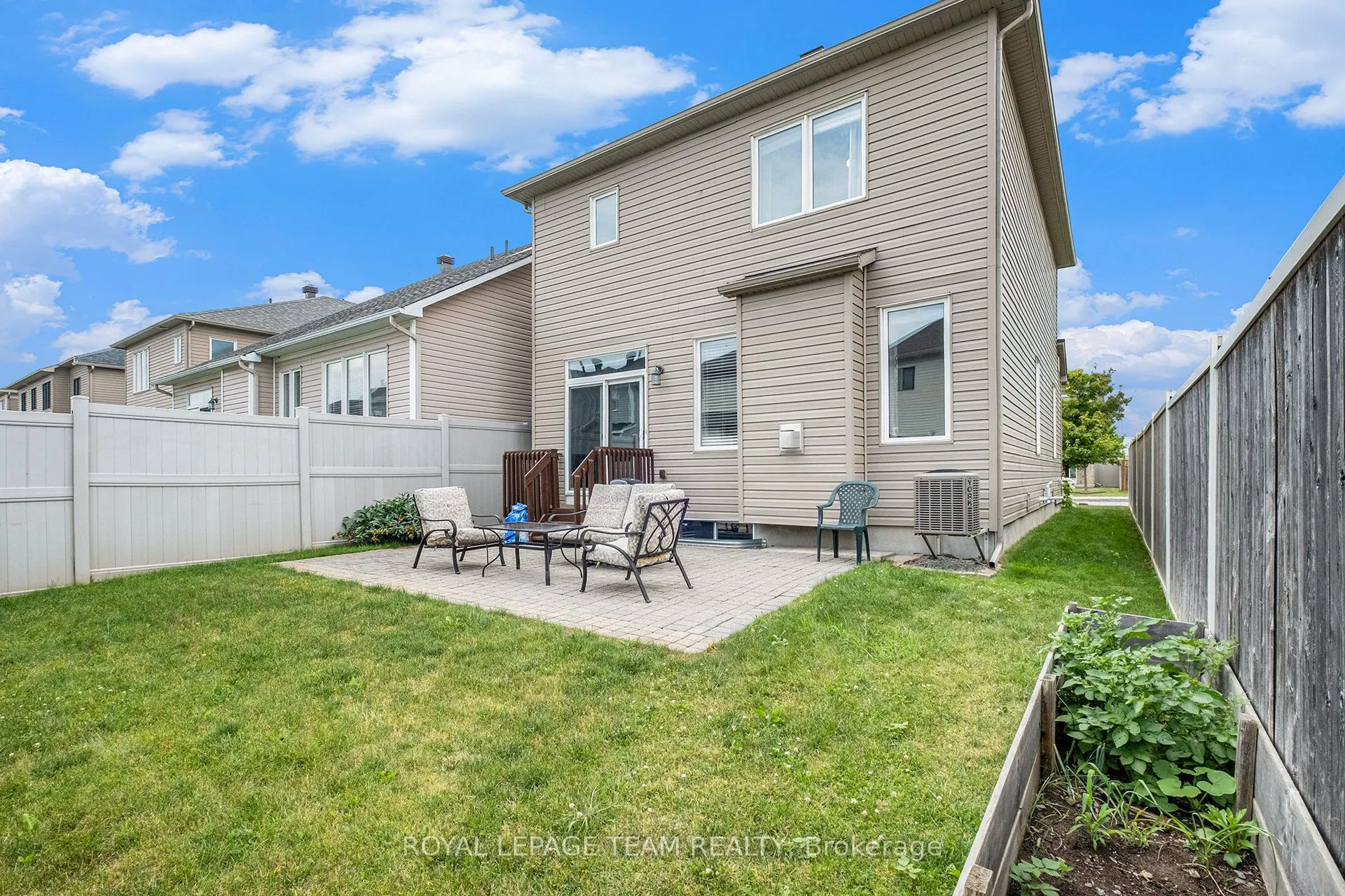 300 Brettonwood Ridge
